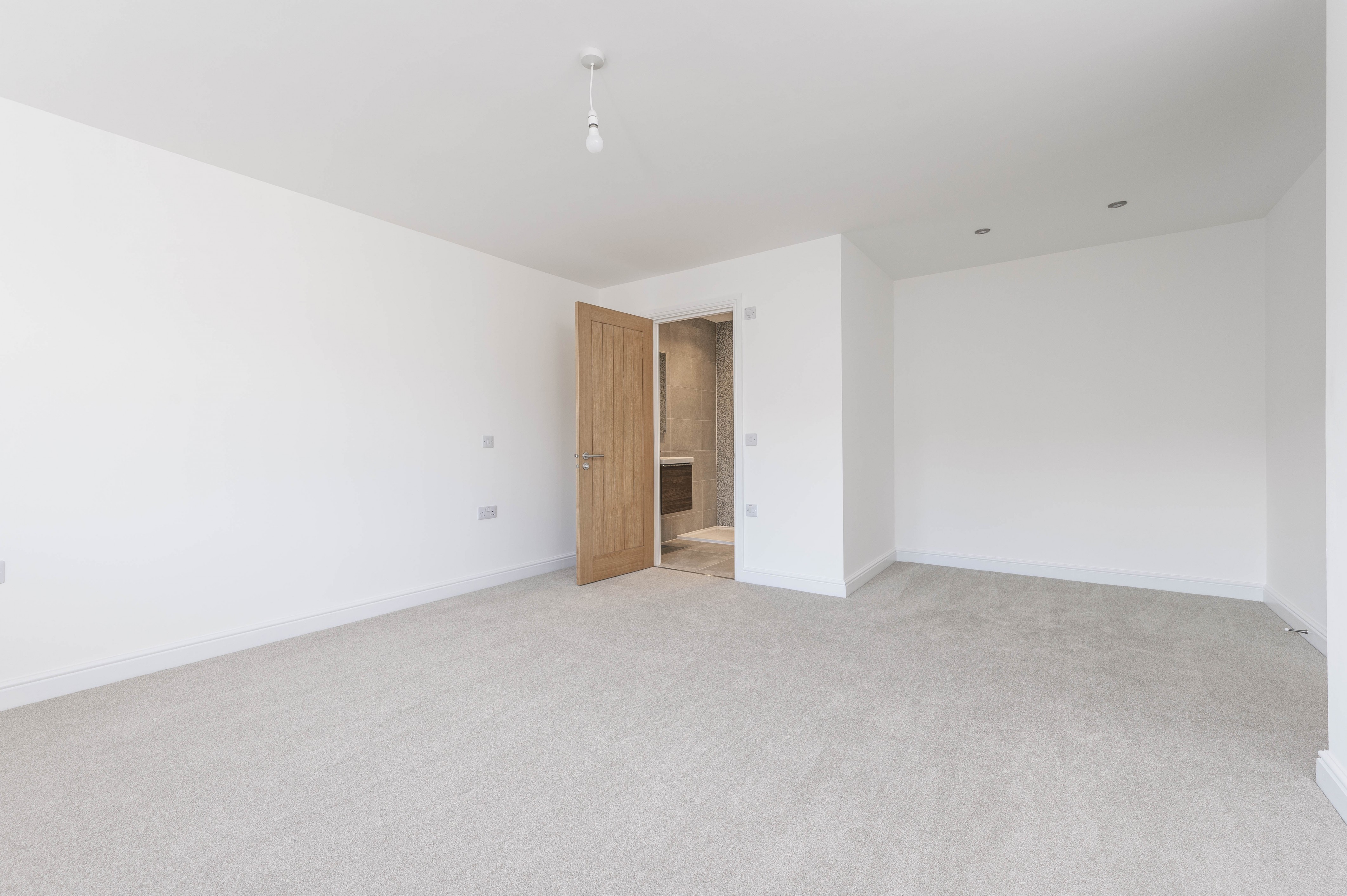 1 Grove Court, Station Road, GL54