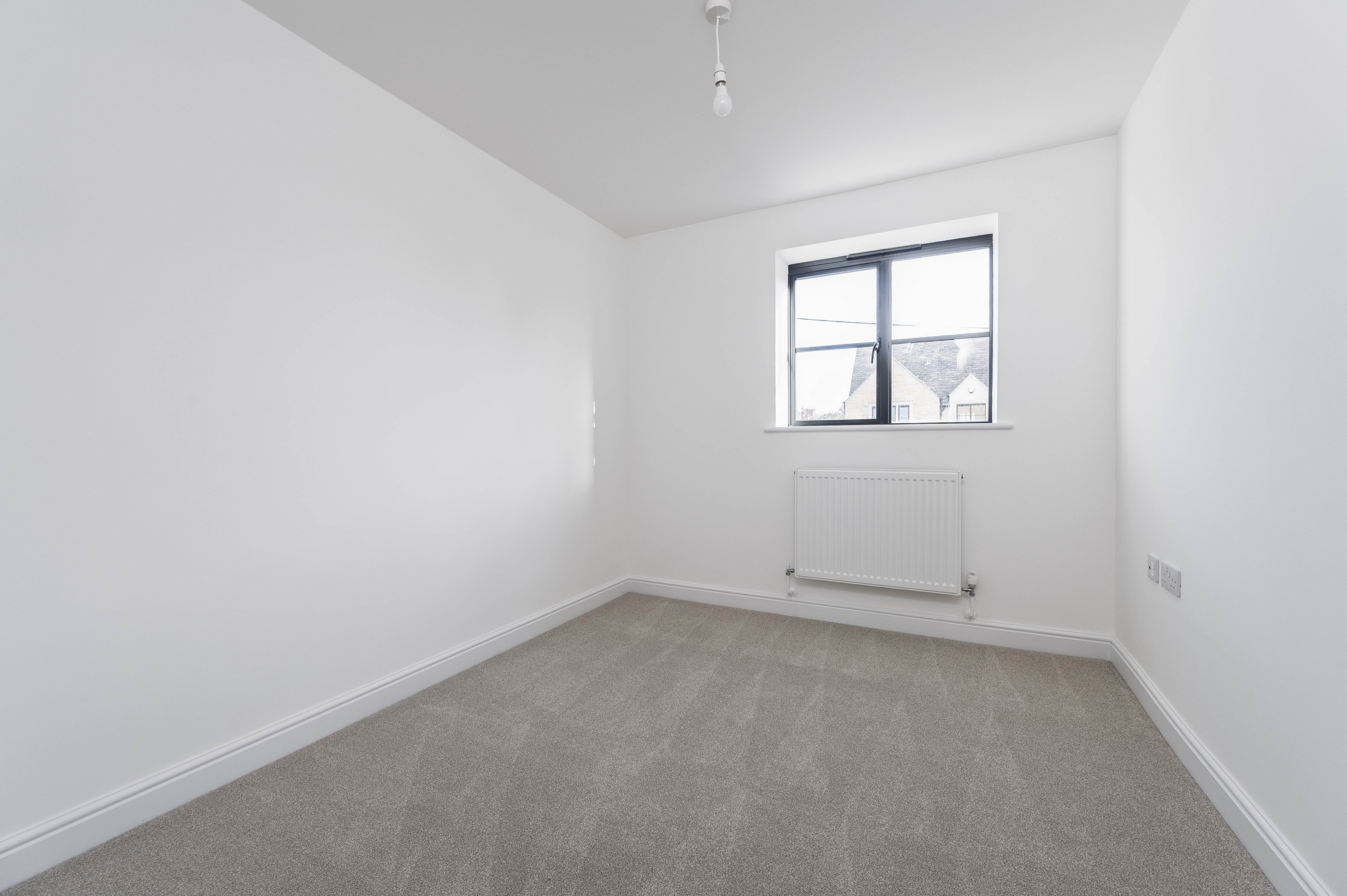 1 Grove Court, Station Road, GL54