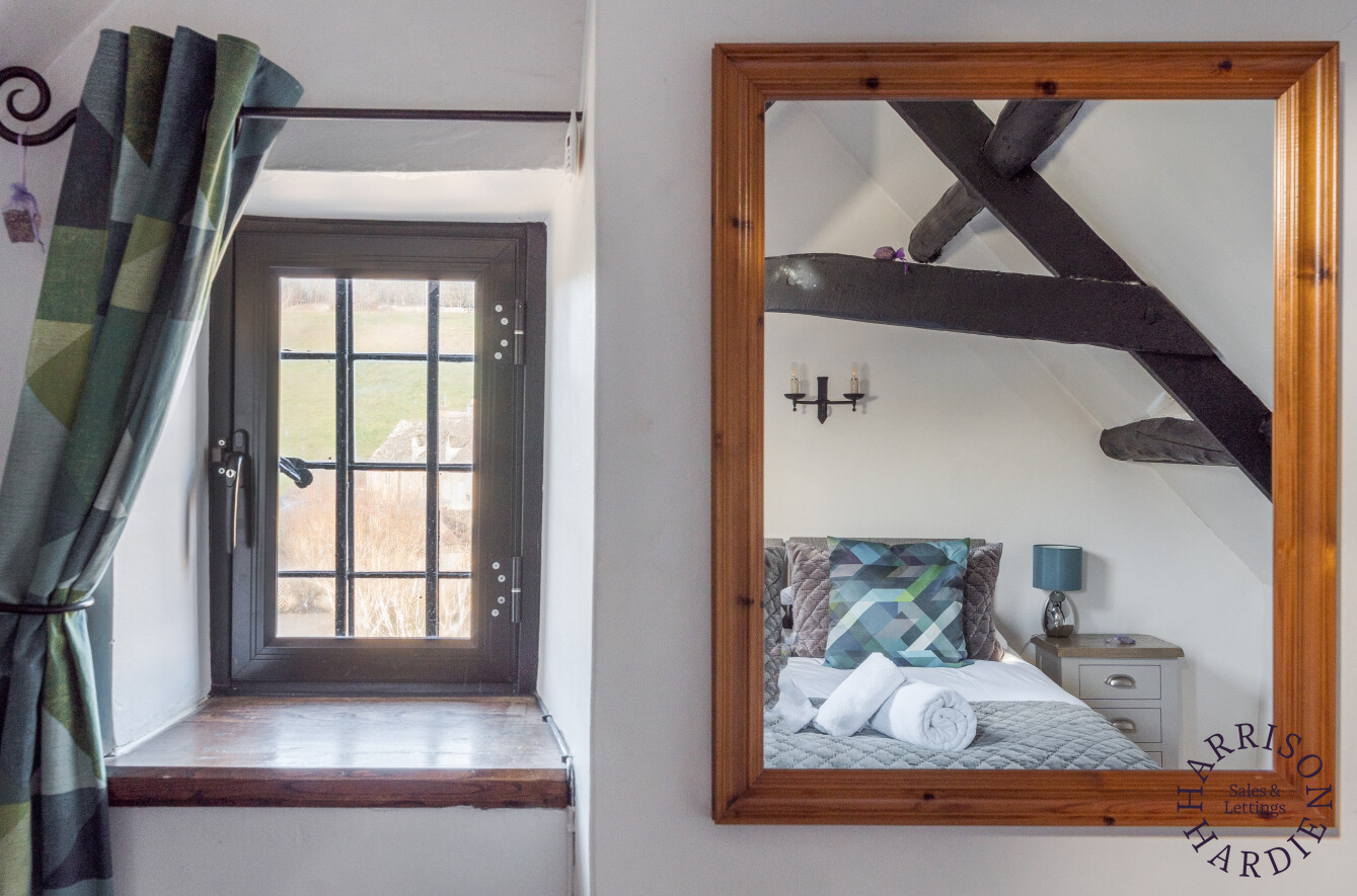 2 The Quadrangle, Naunton, GL54