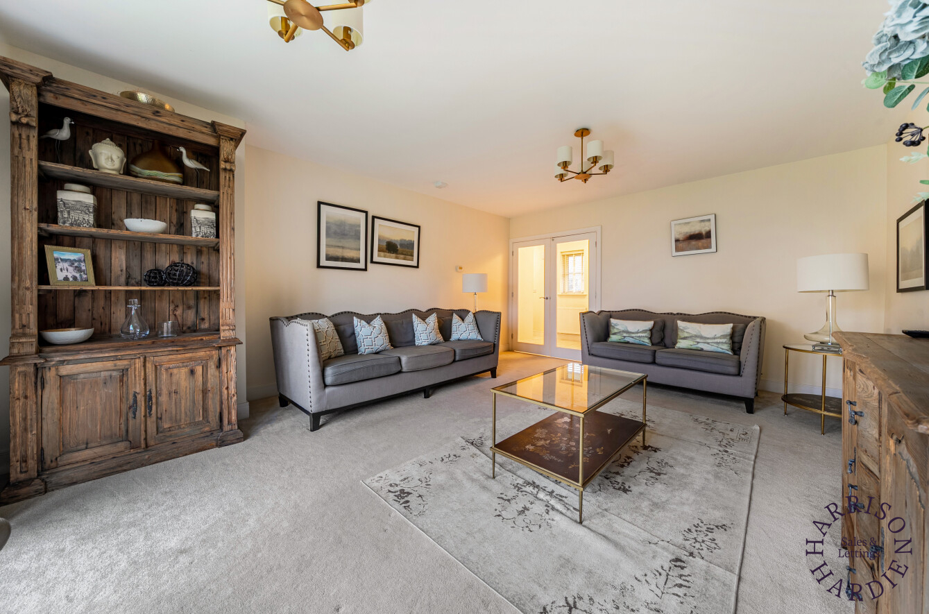 Dudley Johnson Close, Bourton-On-The-Water, GL54