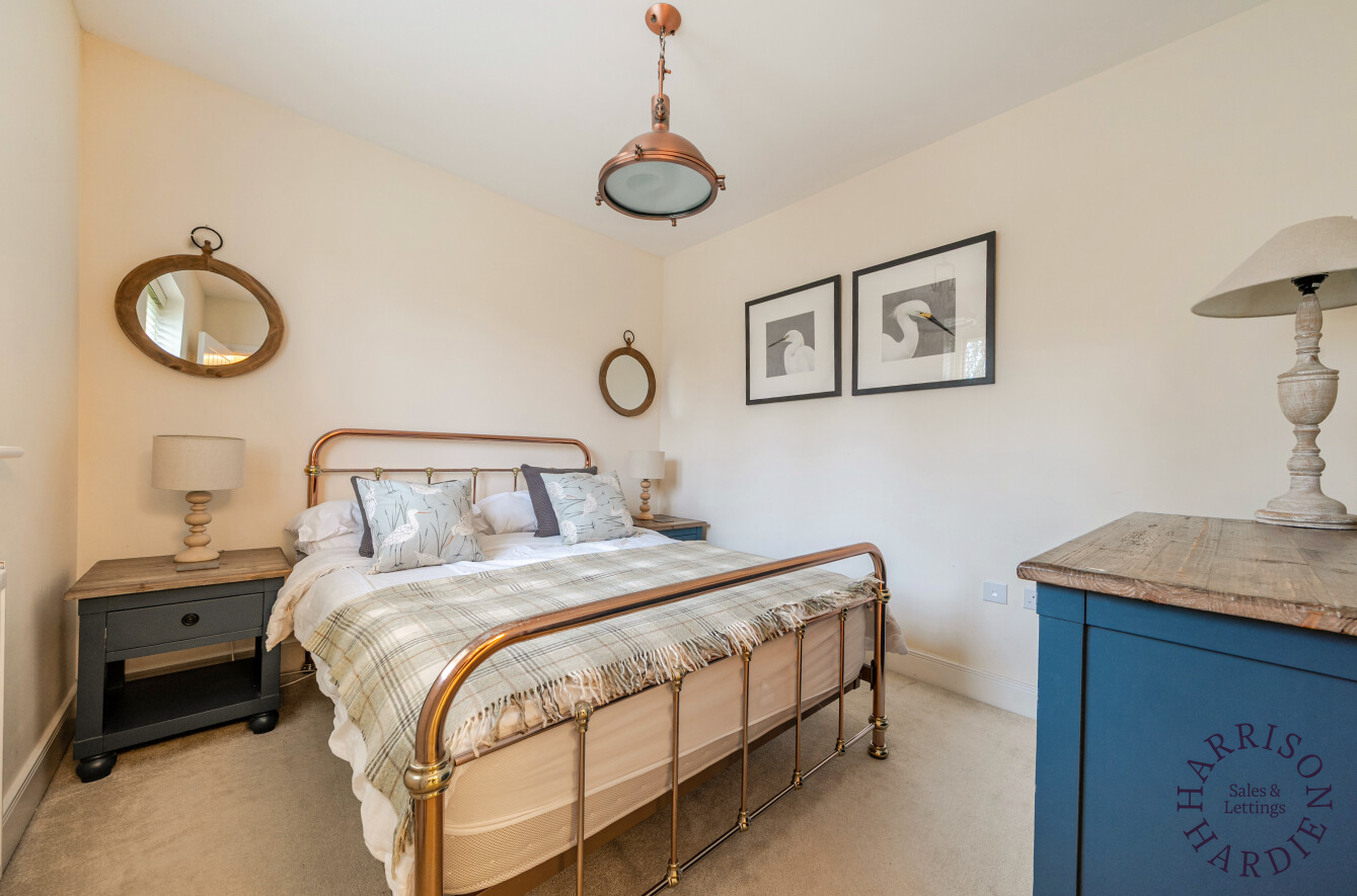 Dudley Johnson Close, Bourton-On-The-Water, GL54