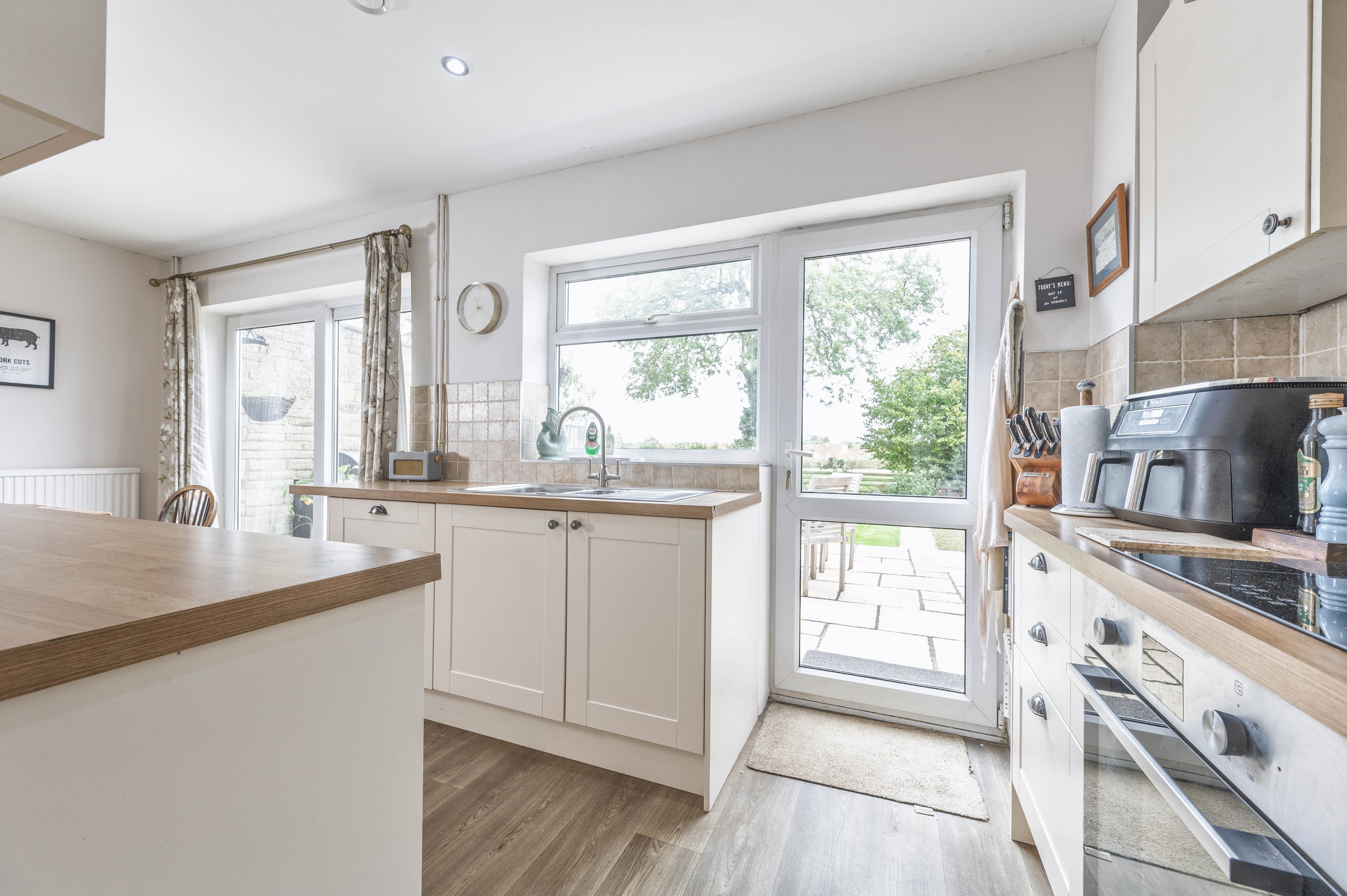 Fosseway Avenue, Moreton-In-Marsh, GL56