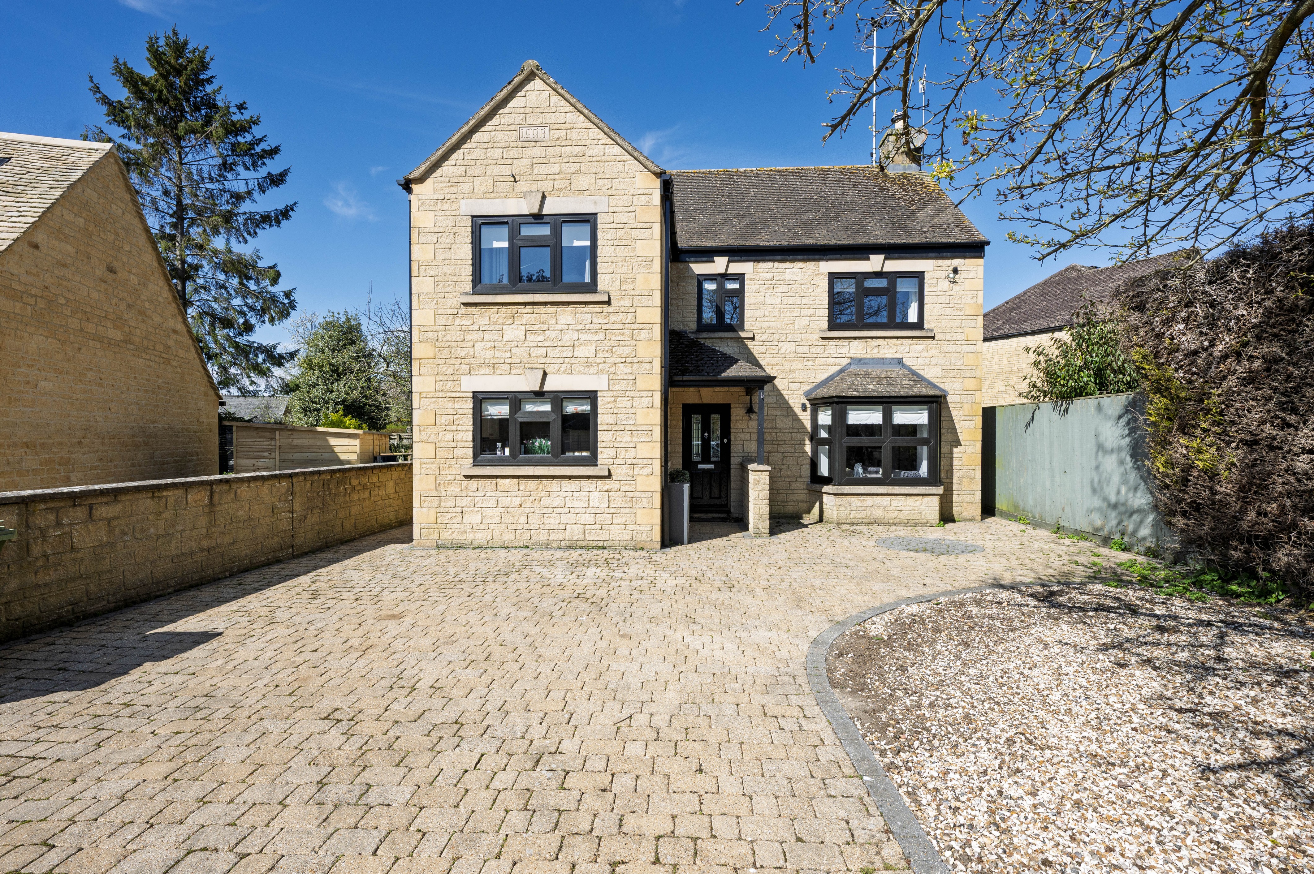 Lansdowne, Bourton-On-The-Water, GL54