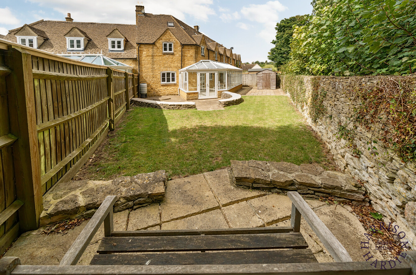 Oakeys Close, Stow On The Wold, GL54