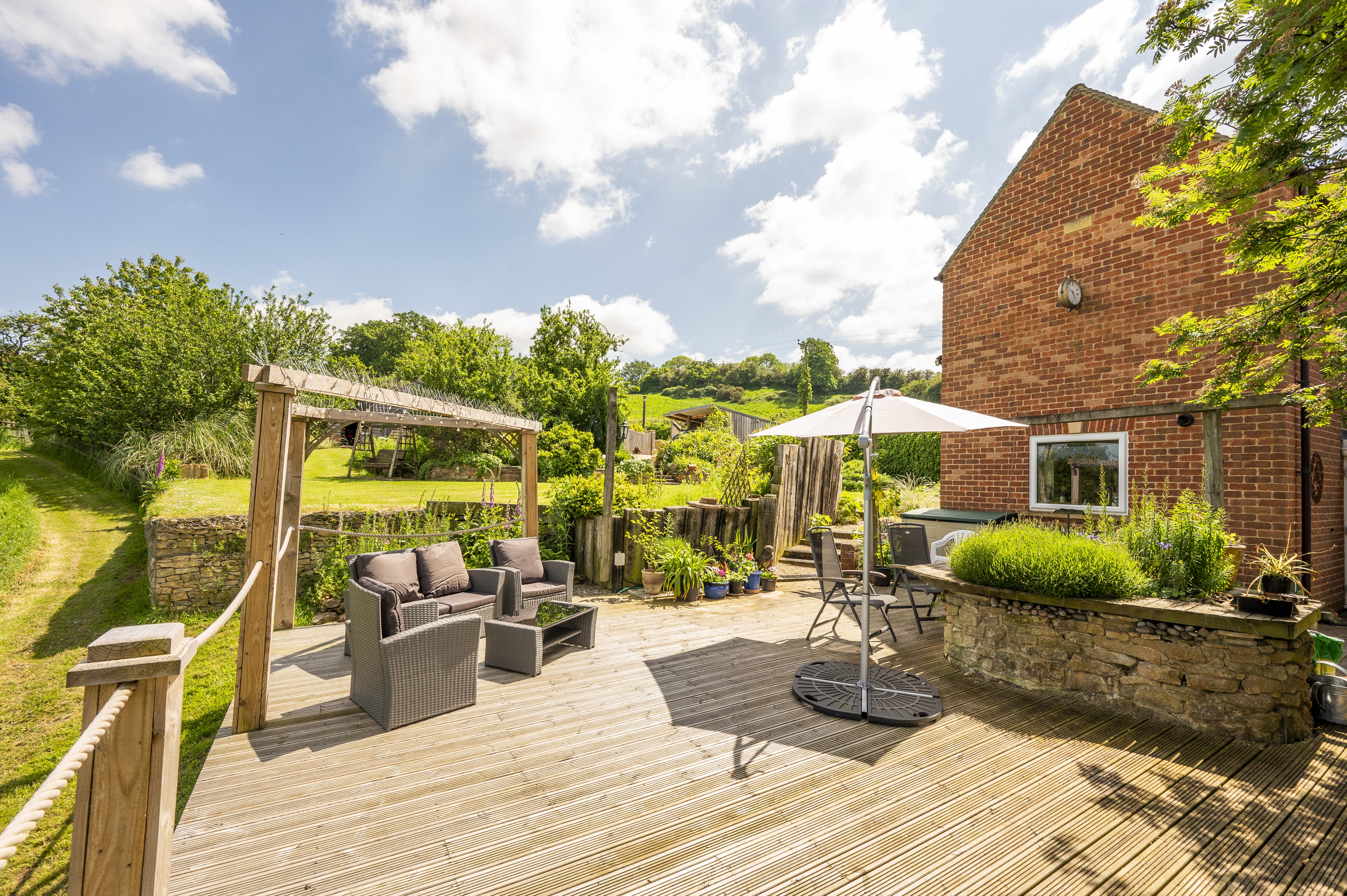 Hill View, Weston-Subedge, GL55