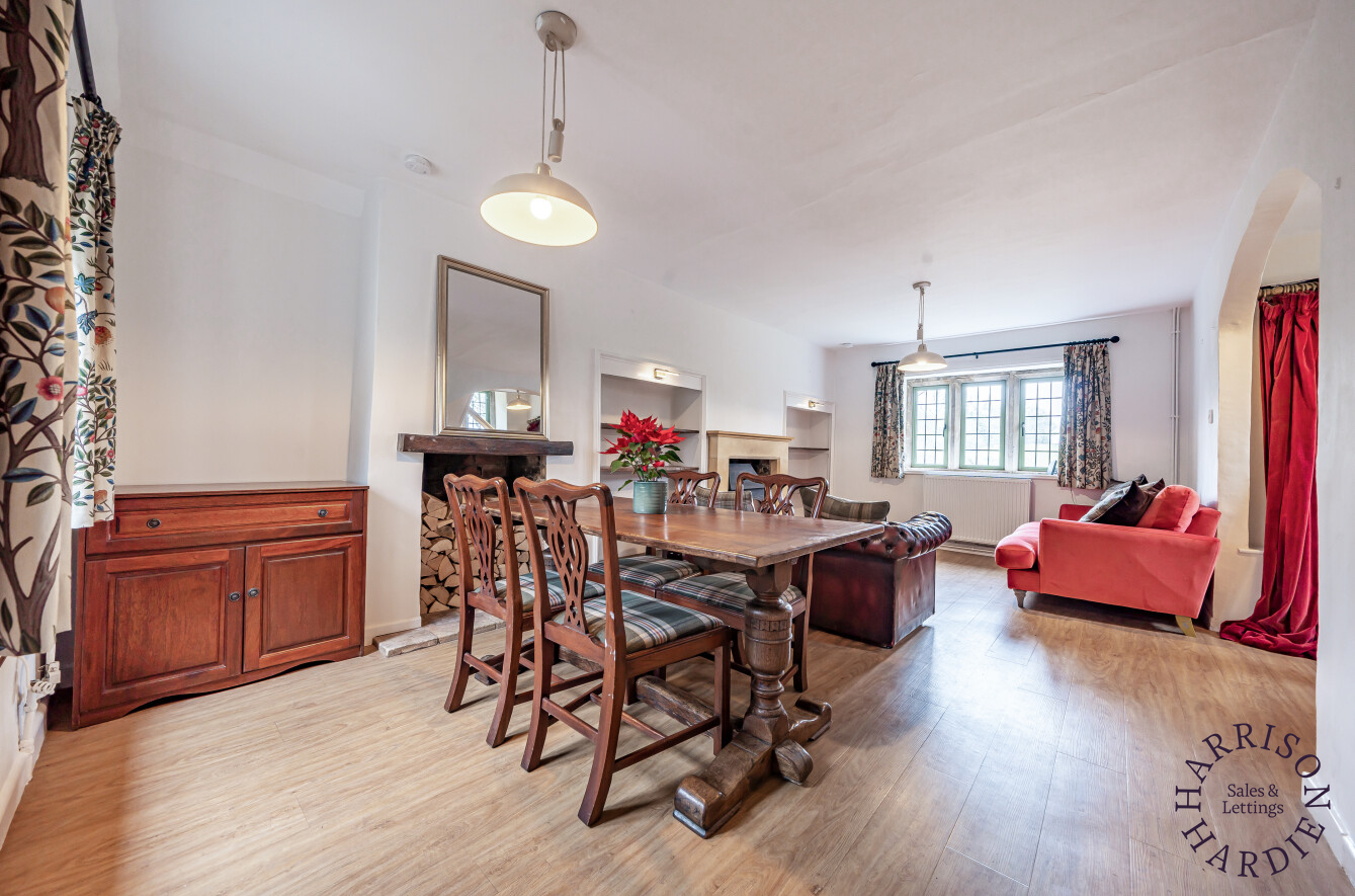 Hawling, Cheltenham, GL54