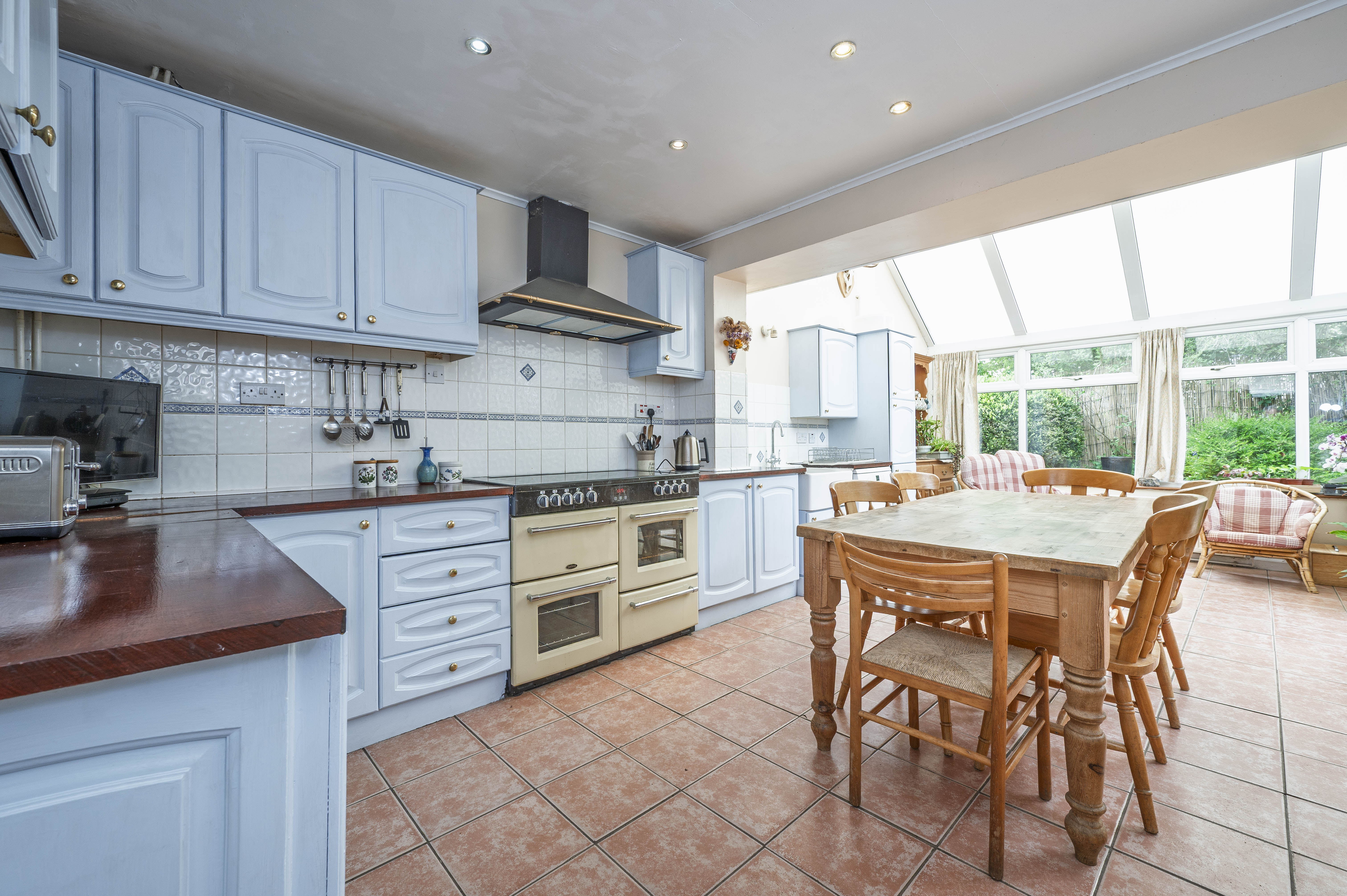 Gloucester Road, Andoversford, GL54