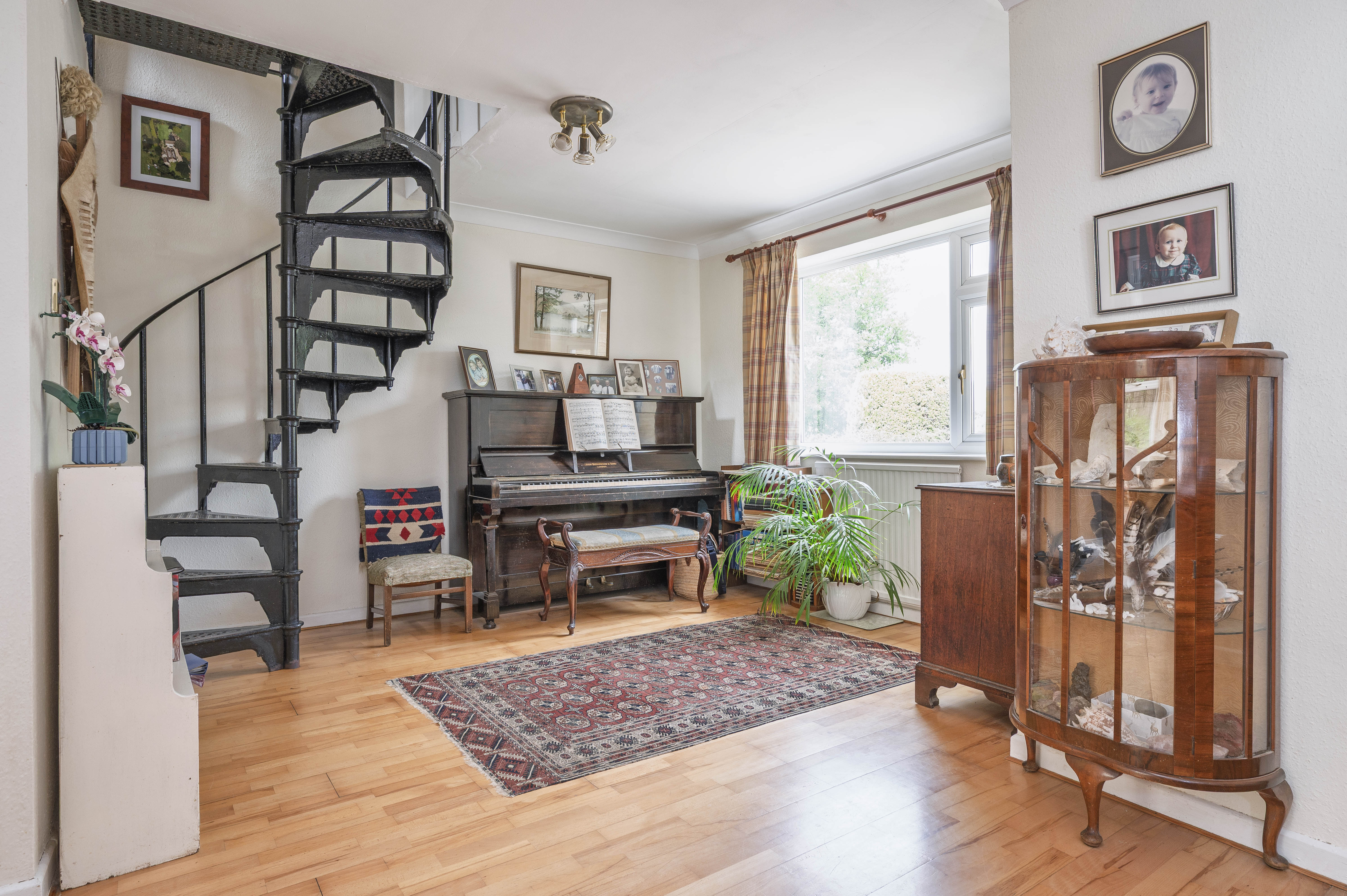 Gloucester Road, Andoversford, GL54