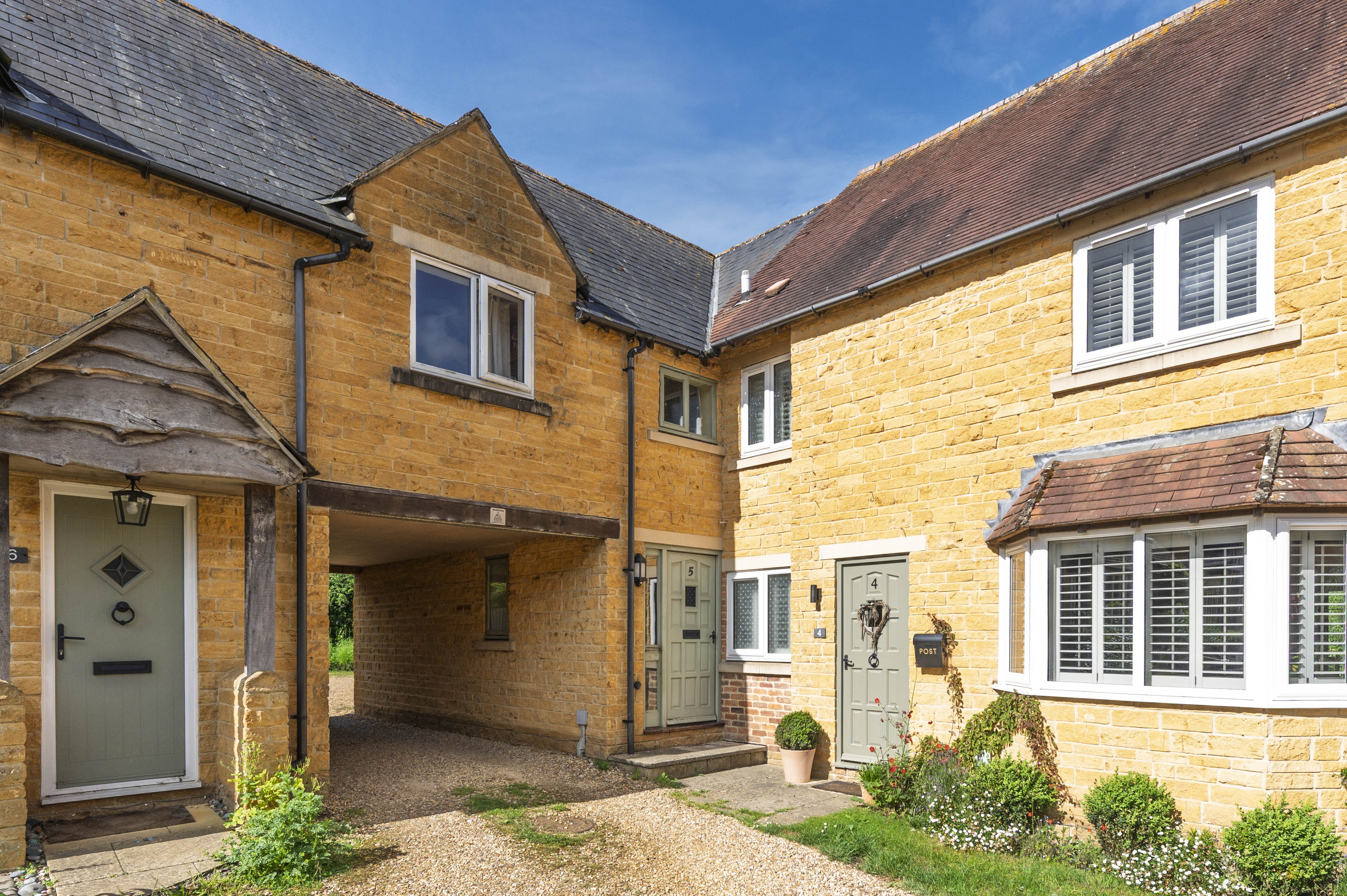Cottage Farm Court, Stretton On Fosse, GL56