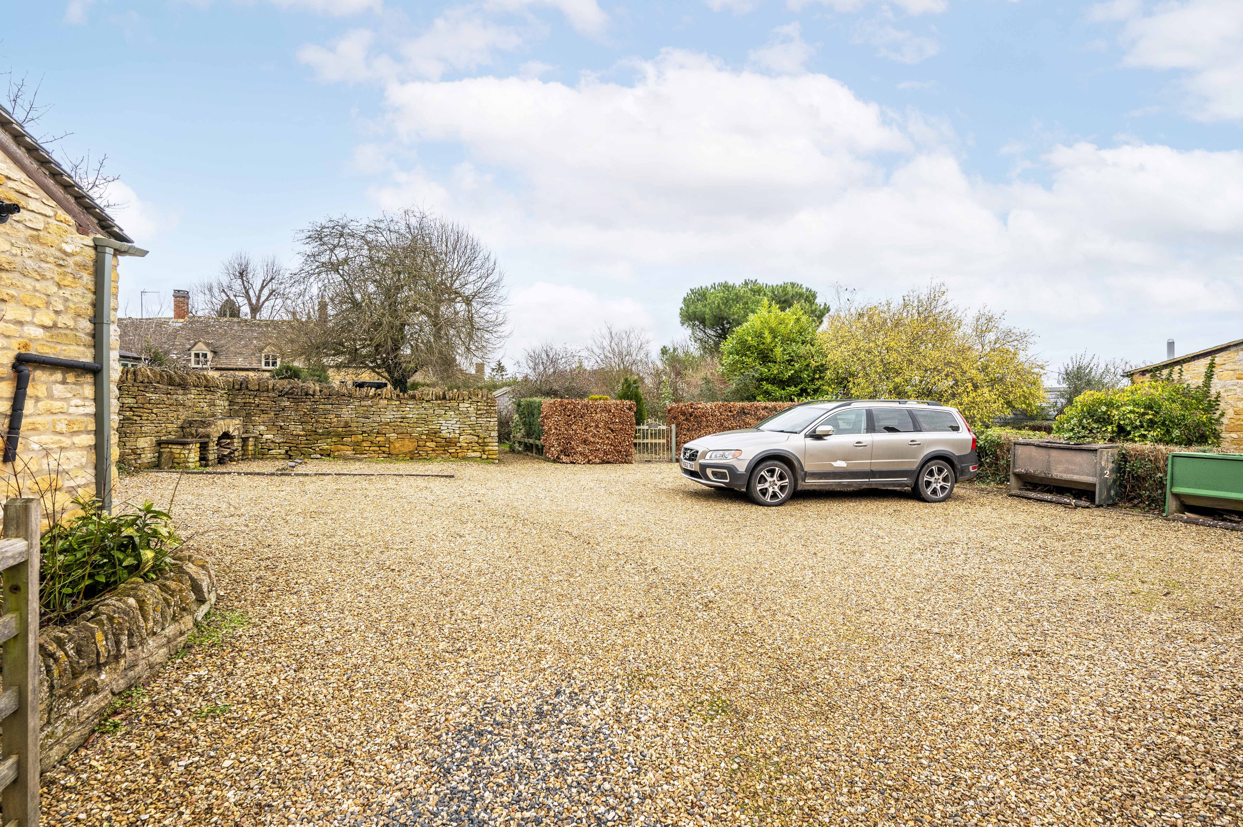 School Square, Longborough, GL56