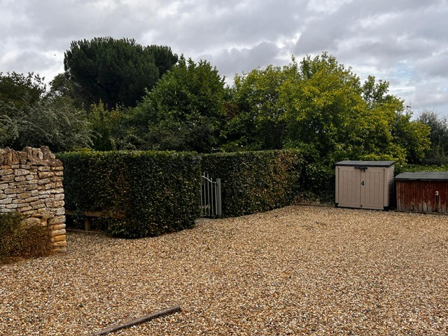 School Square, Longborough, GL56