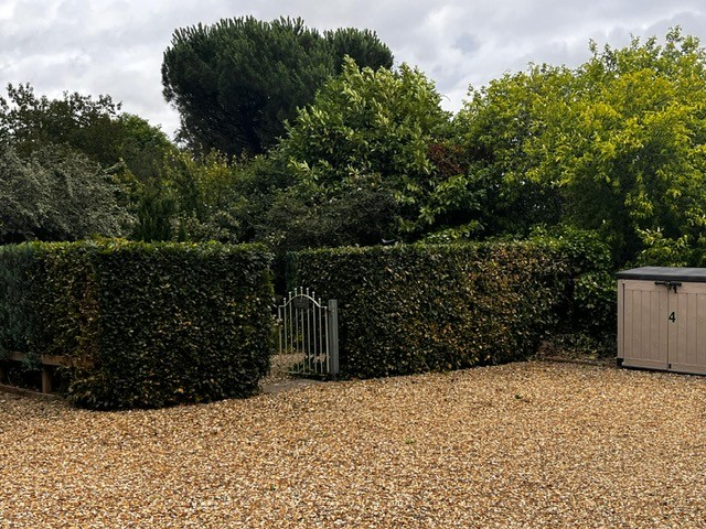 School Square, Longborough, GL56