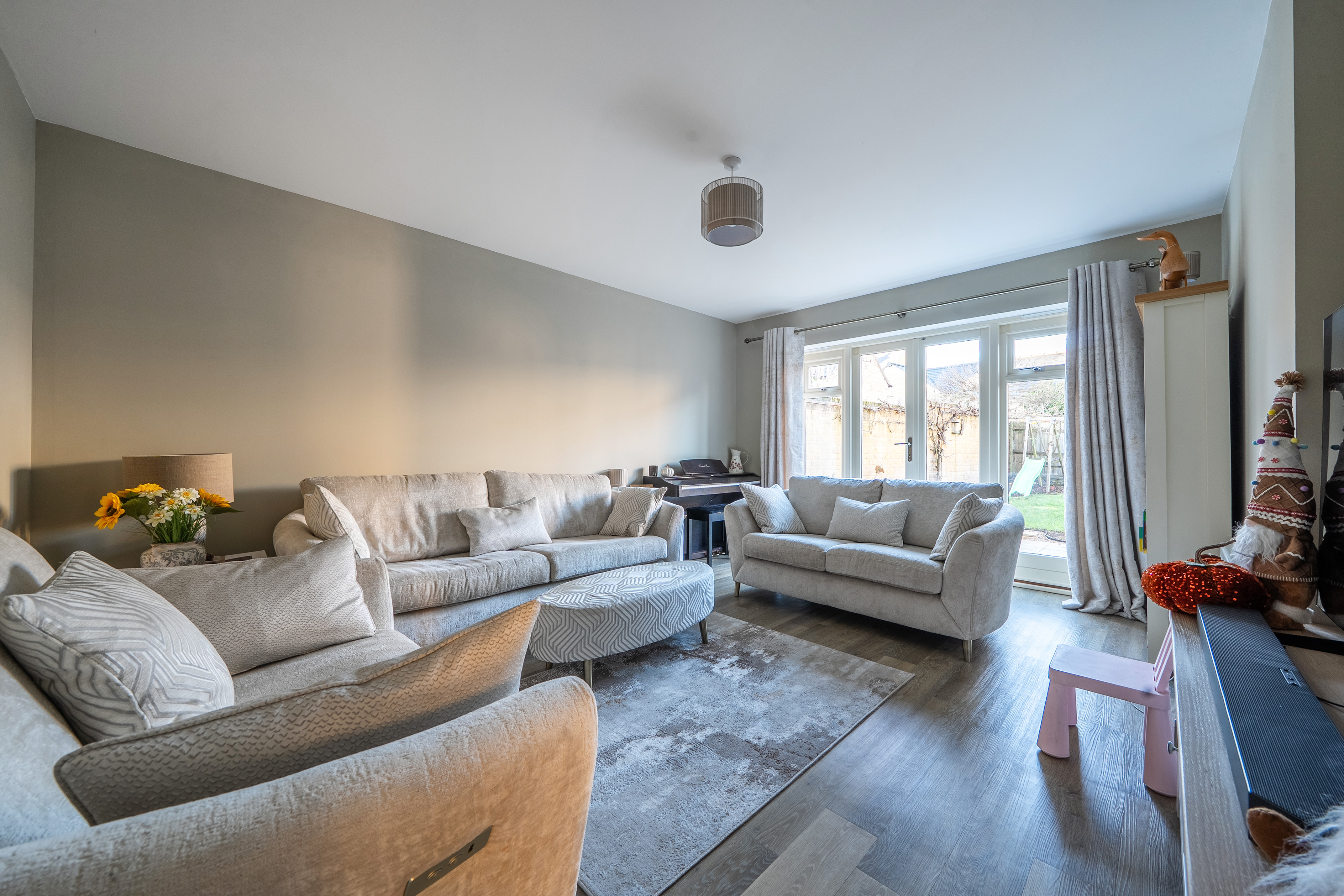 Mallard Crescent, Bourton-On-The-Water, GL54