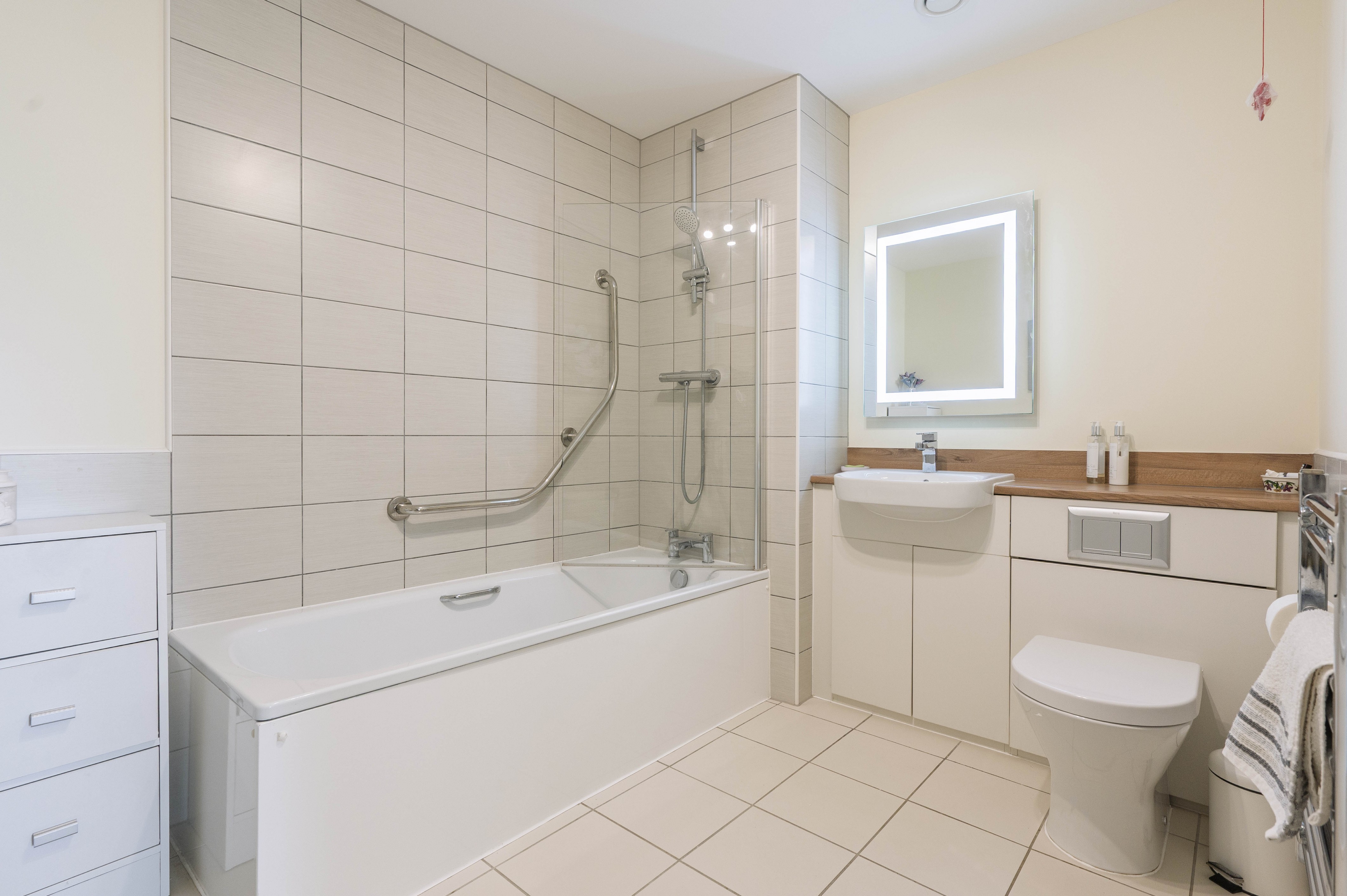 Station Road, Bourton-On-The-Water, GL54