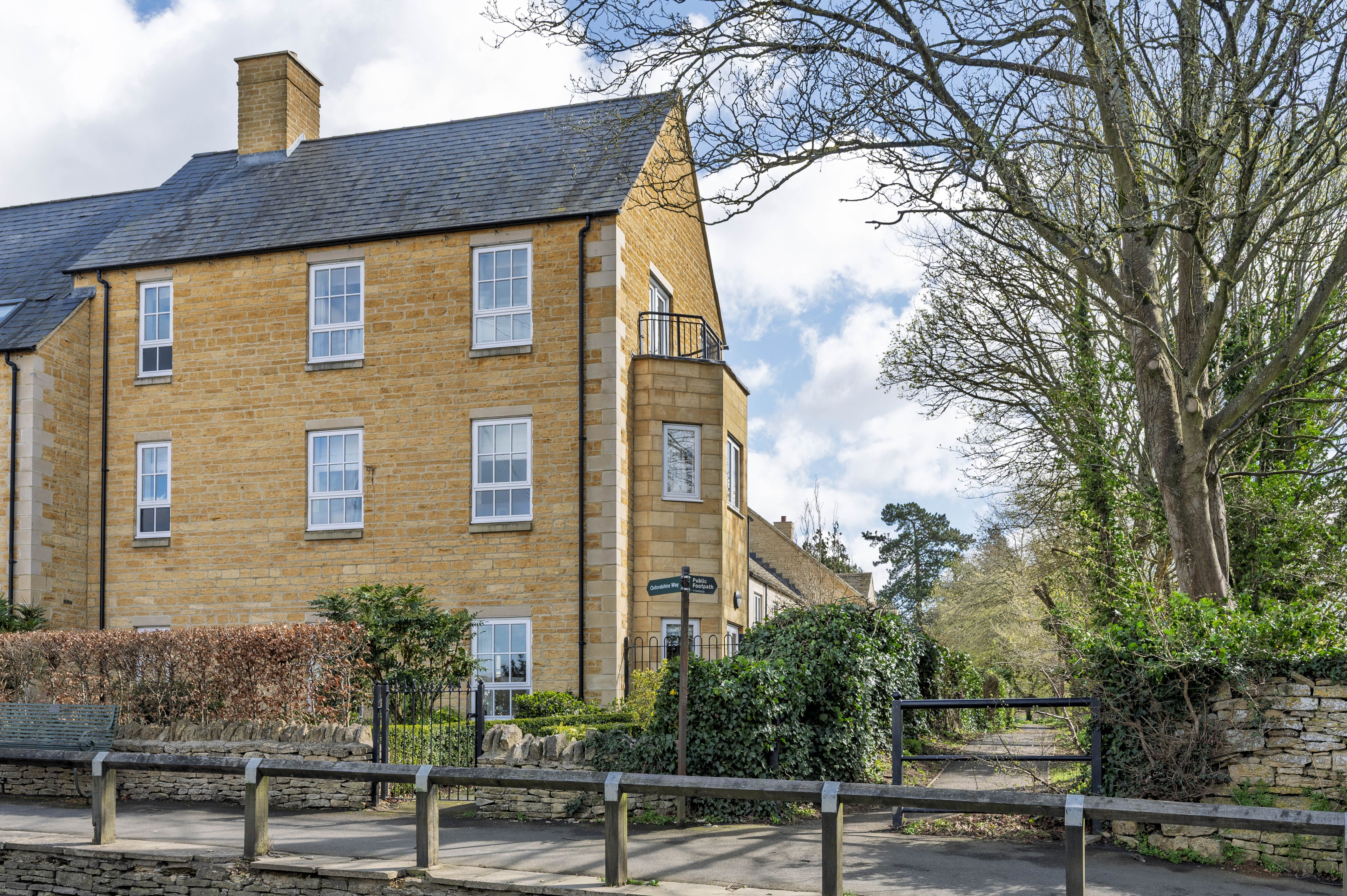 Station Road, Bourton-On-The-Water, GL54