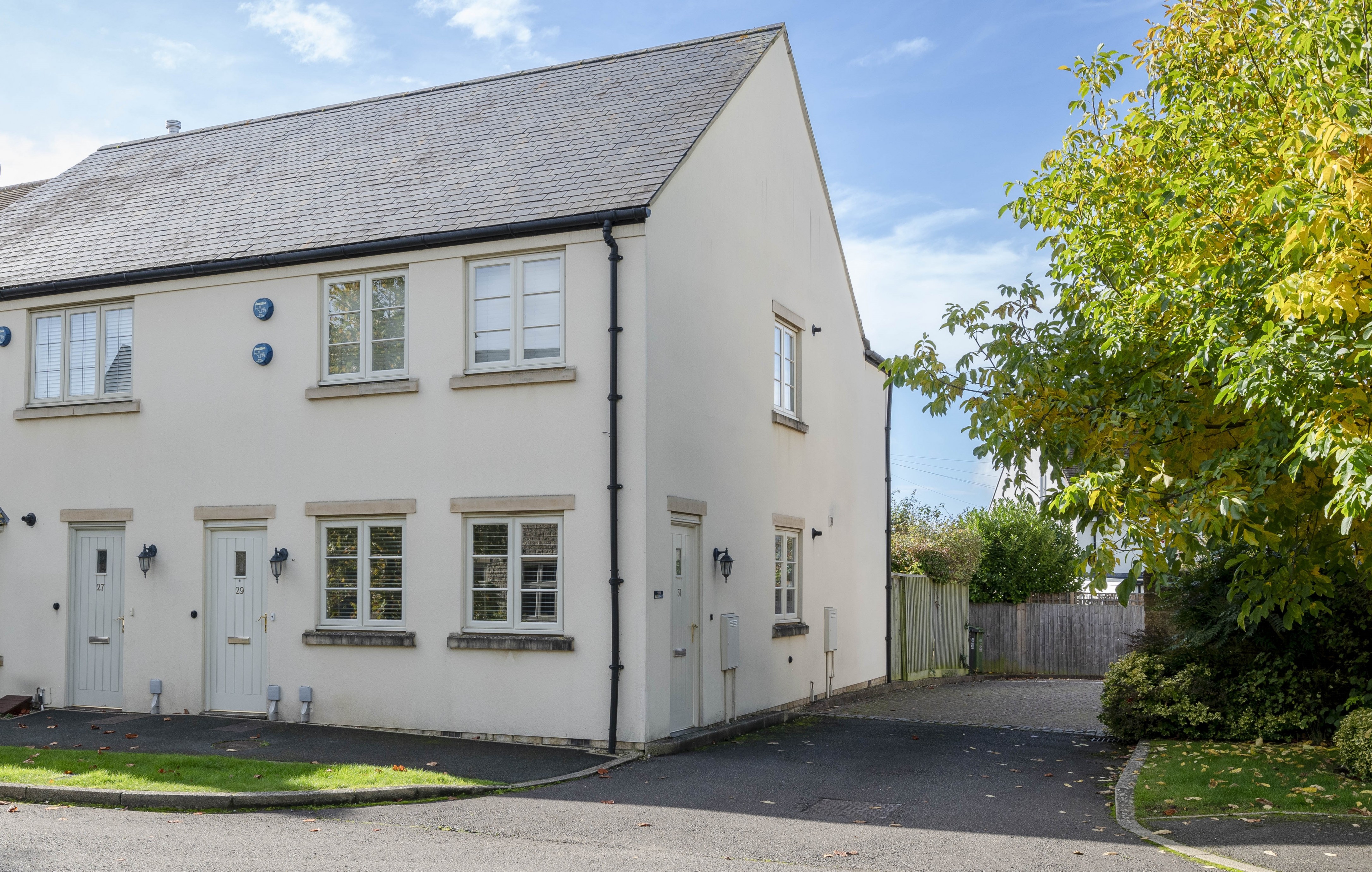 Gordon Close, Broadway, WR12