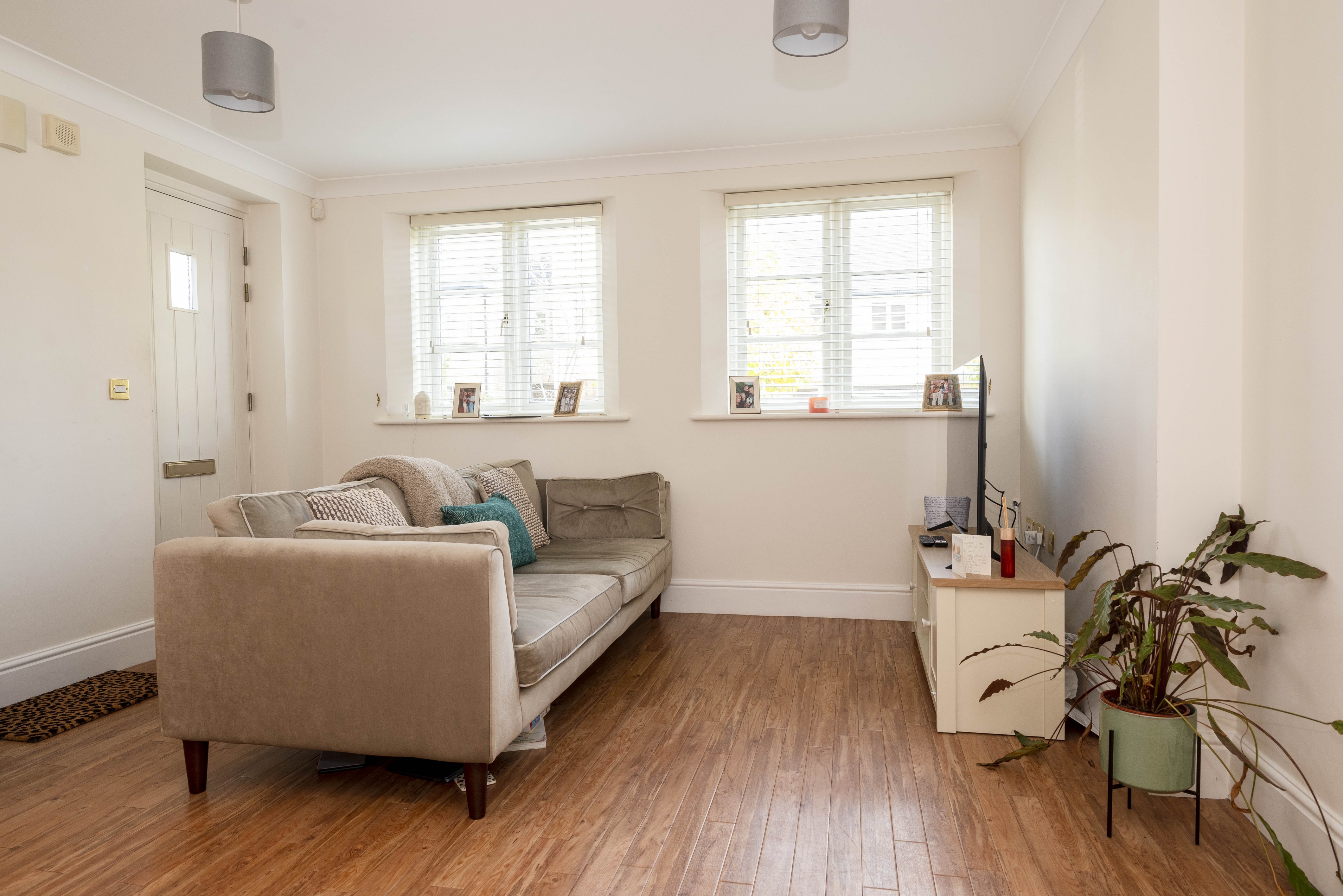 Gordon Close, Broadway, WR12