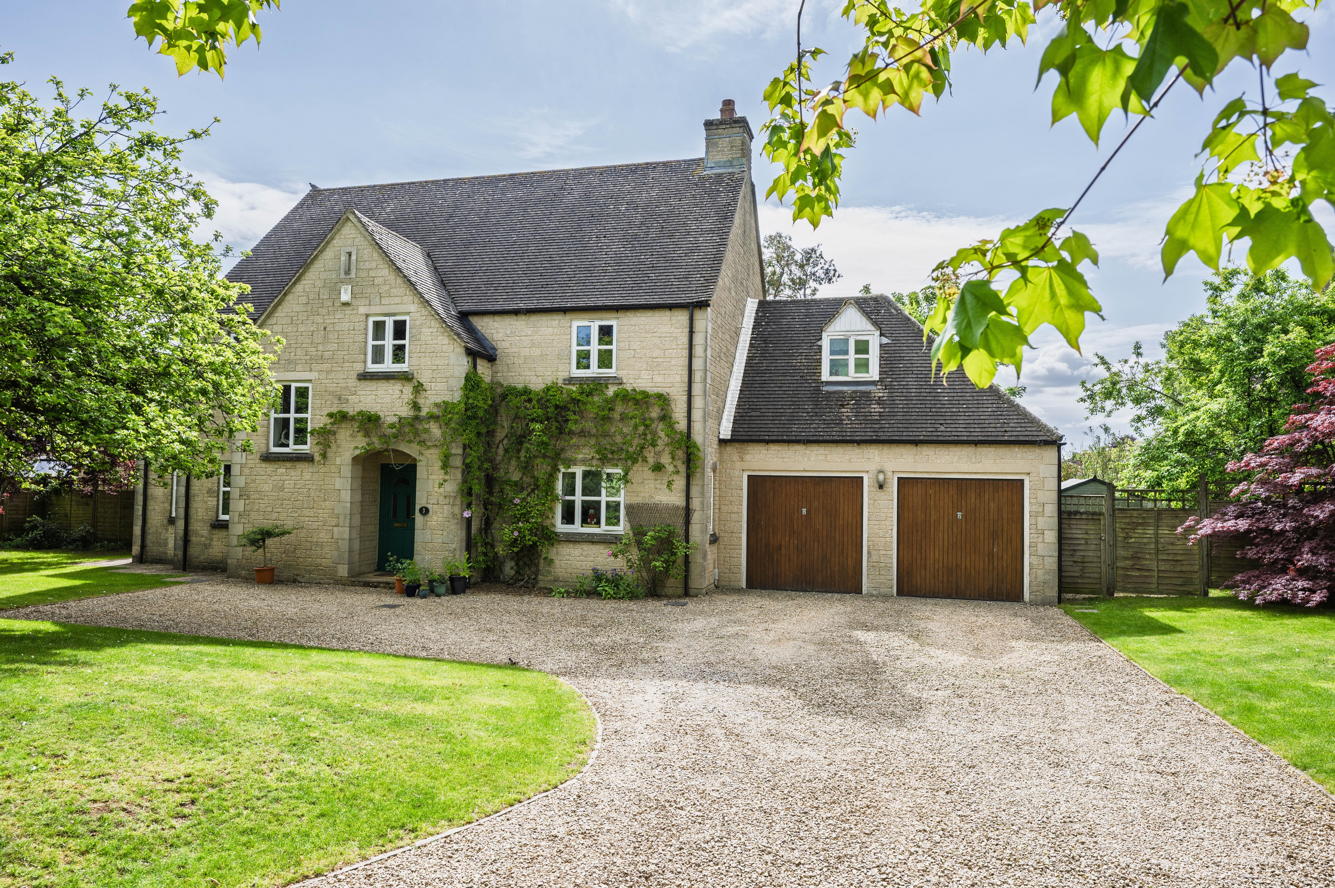 Harris Gardens, Upper Rissington, GL54