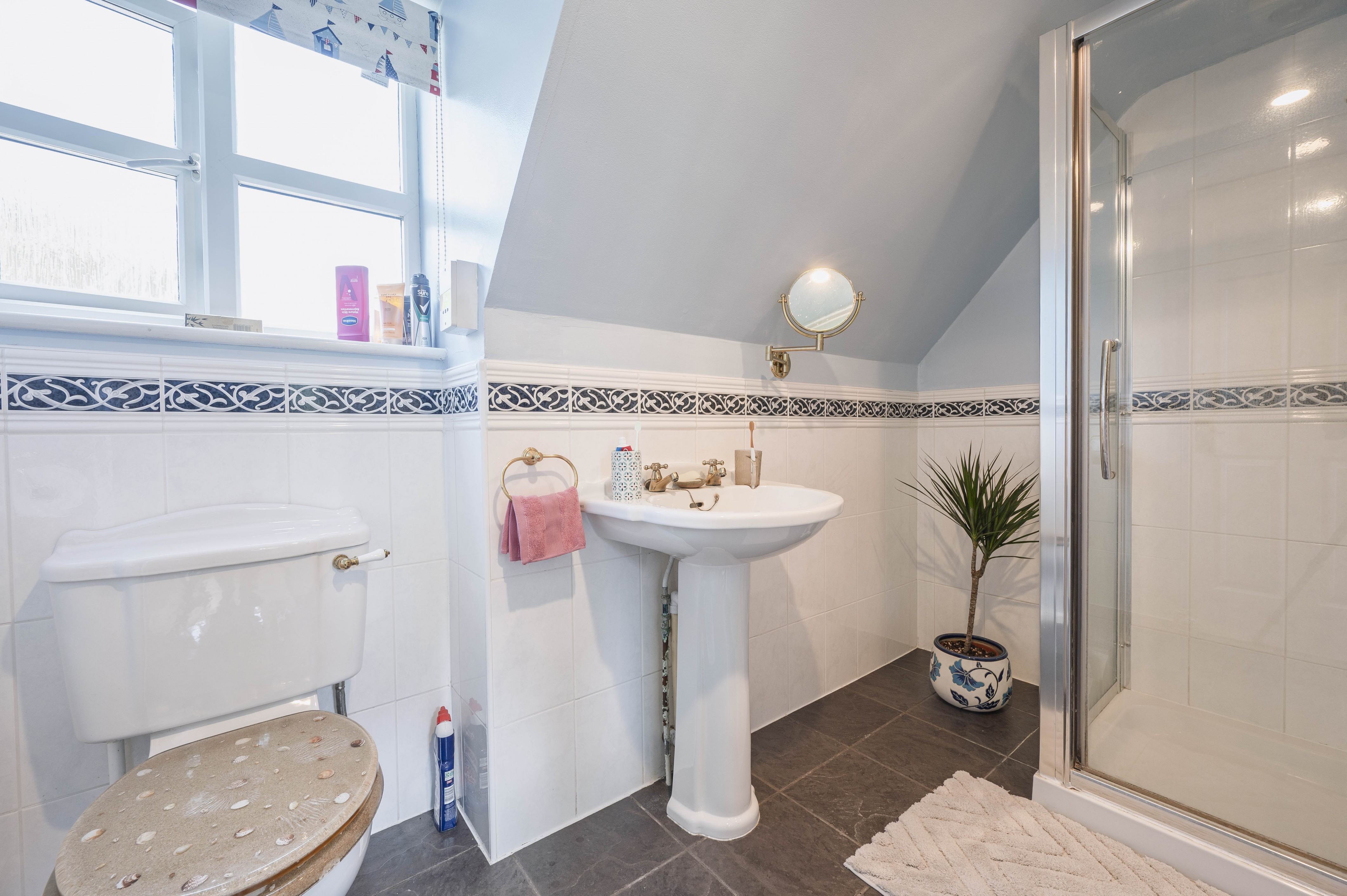 Harris Gardens, Upper Rissington, GL54