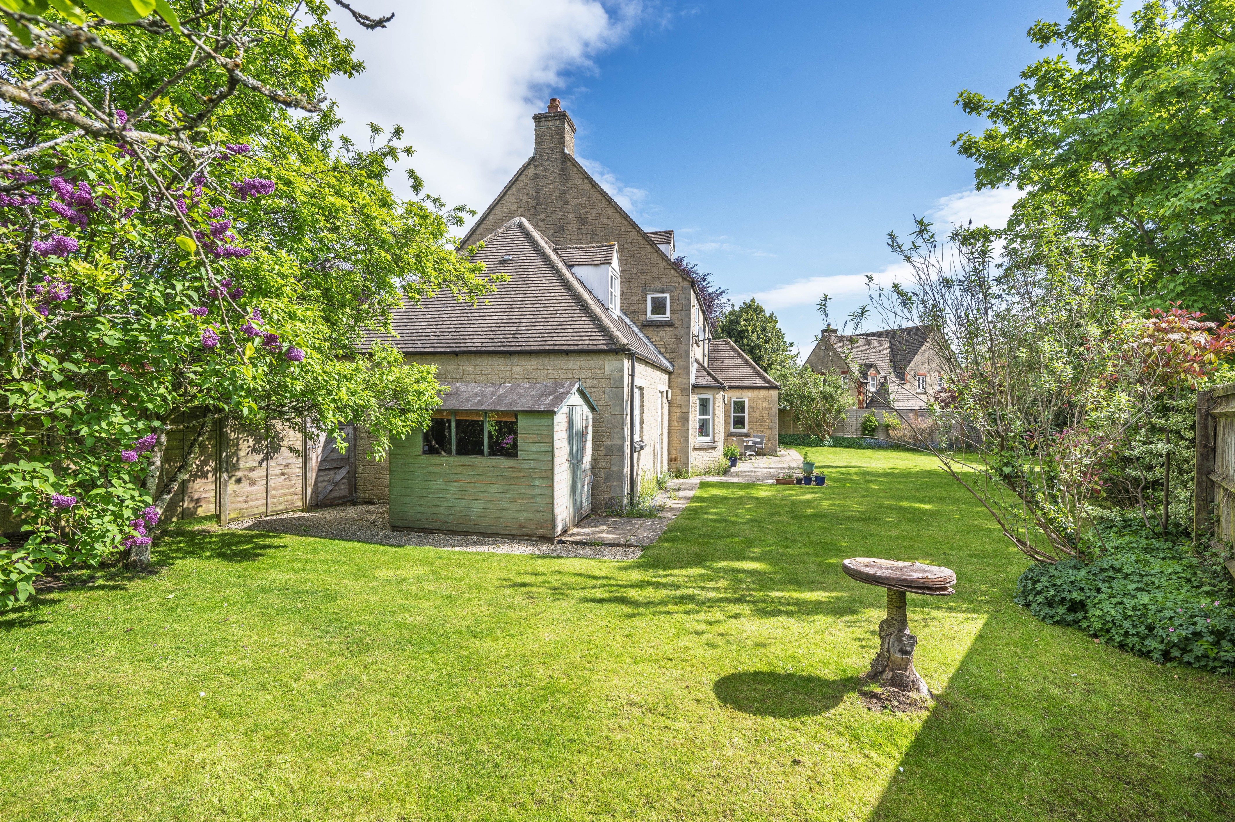 Harris Gardens, Upper Rissington, GL54