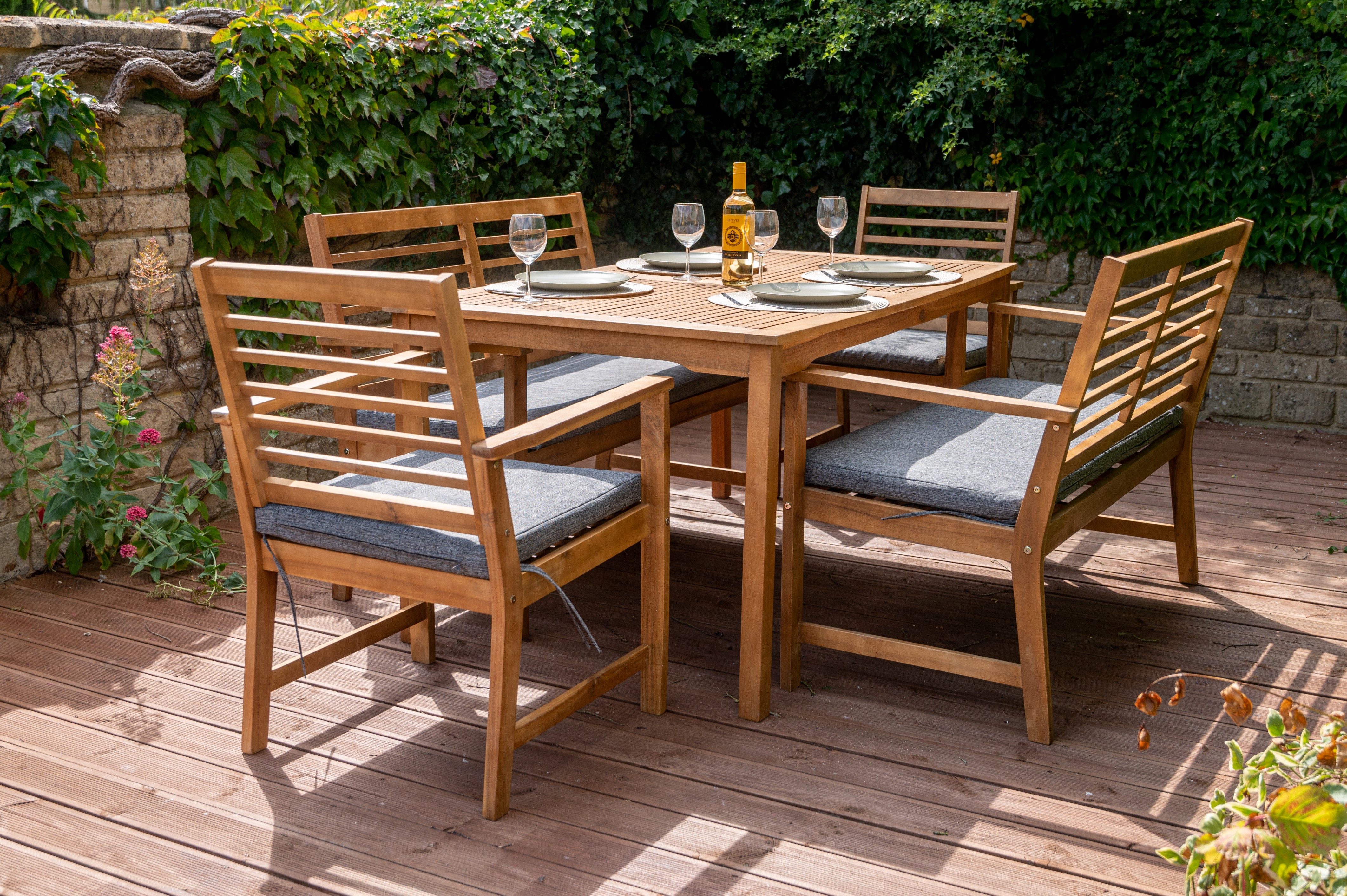 Lamberts Field, Bourton-On-The-Water, GL54