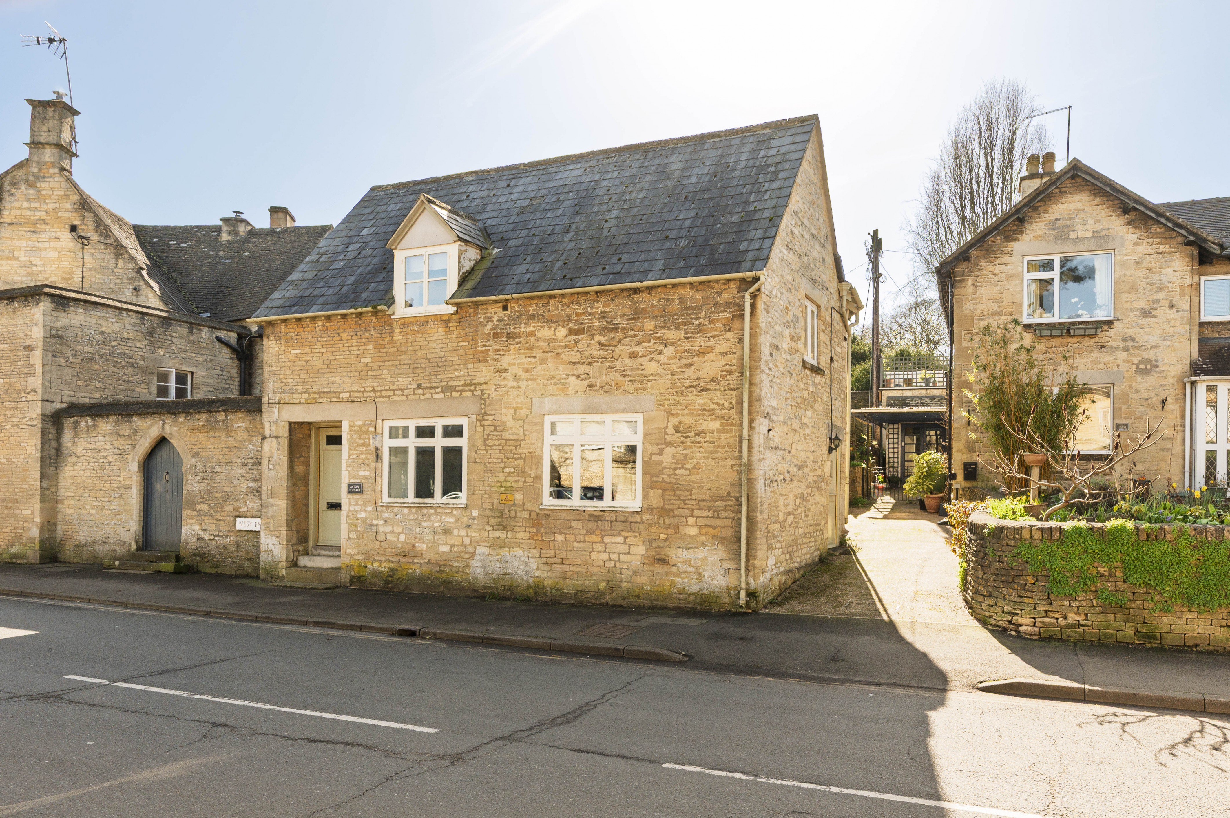 West End, Northleach, GL54
