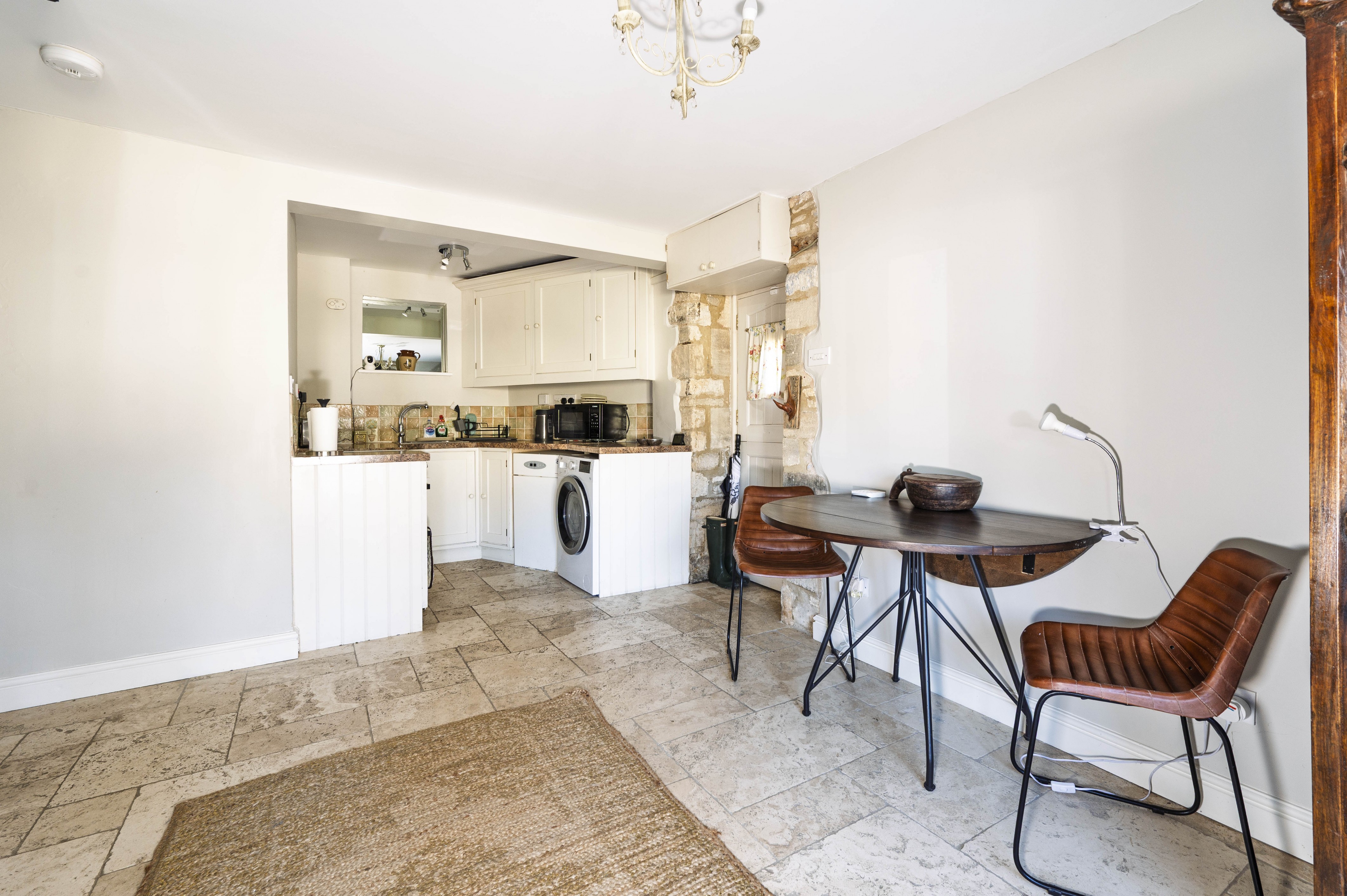 West End, Northleach, GL54