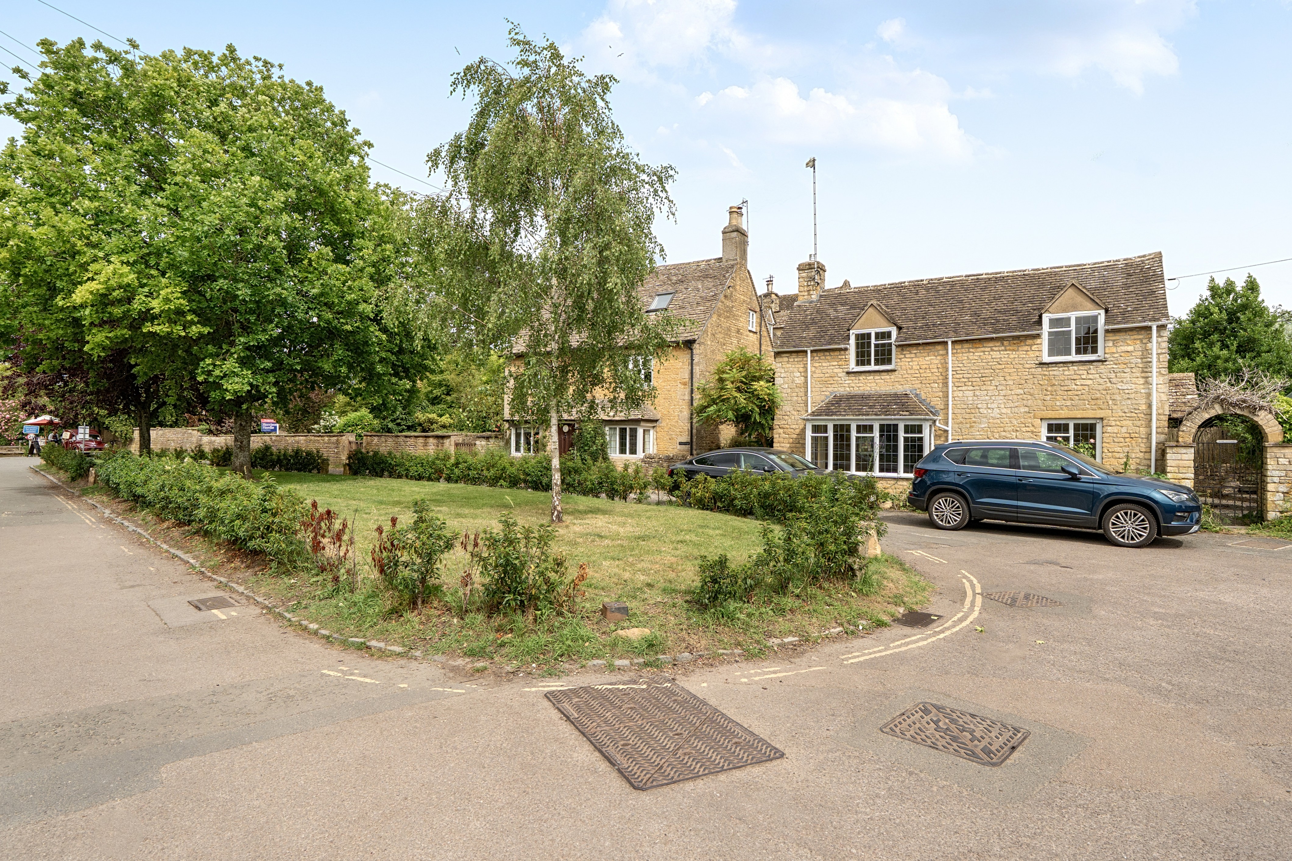 Clapton Row, Bourton-On-The-Water, GL54