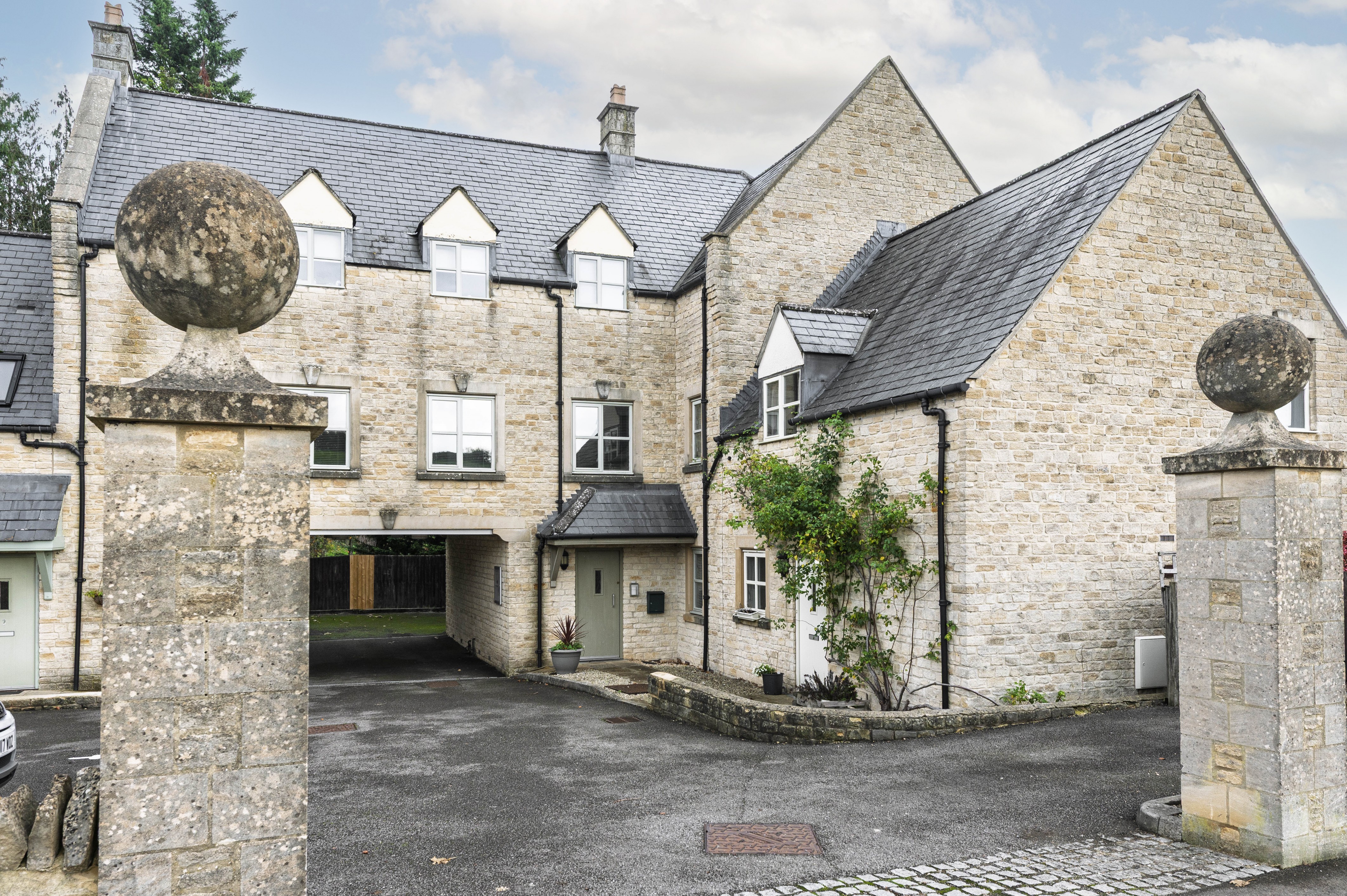 Webbs Court, Northleach, GL54