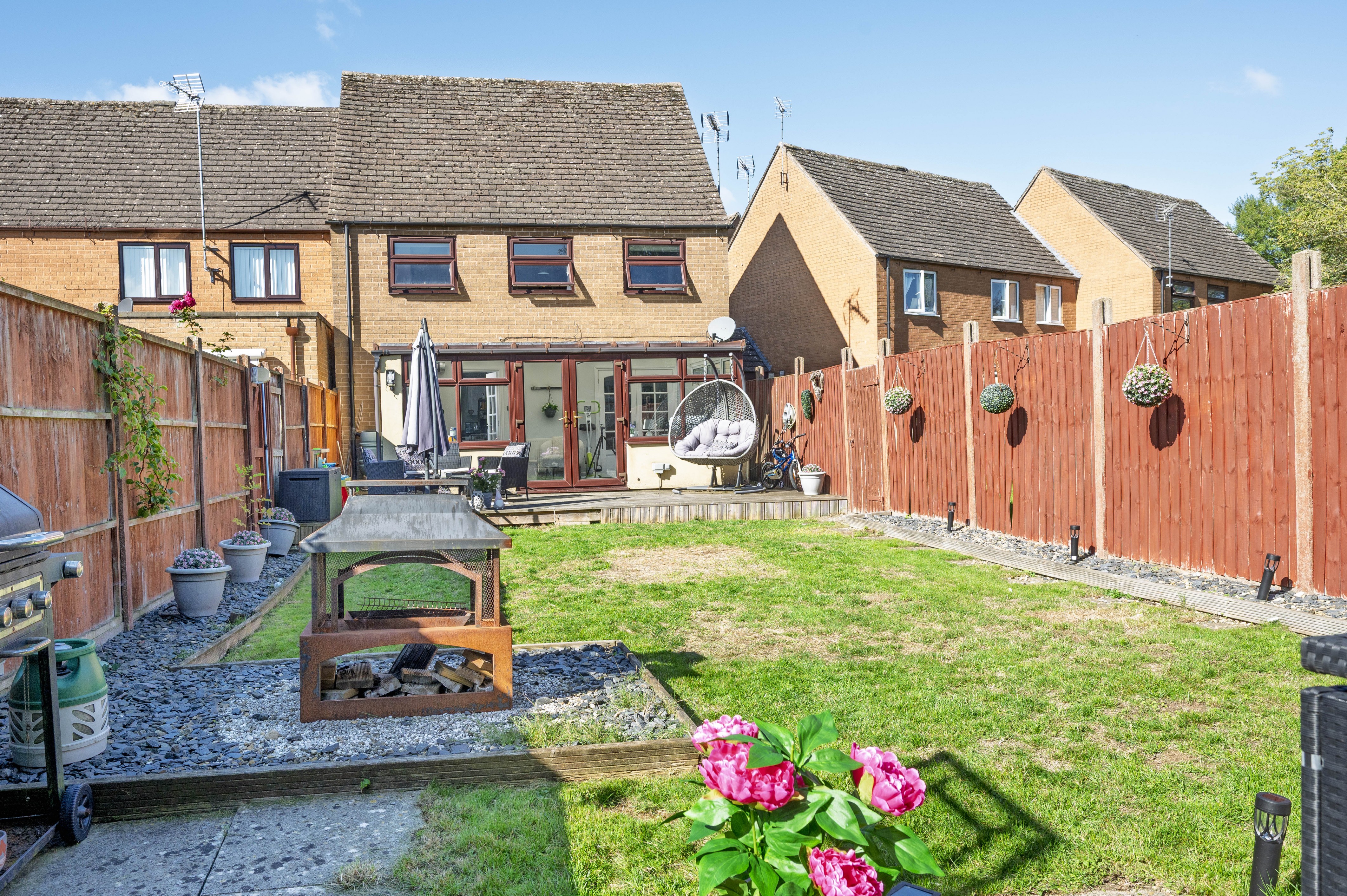 St. Georges Close, Old Town, GL56