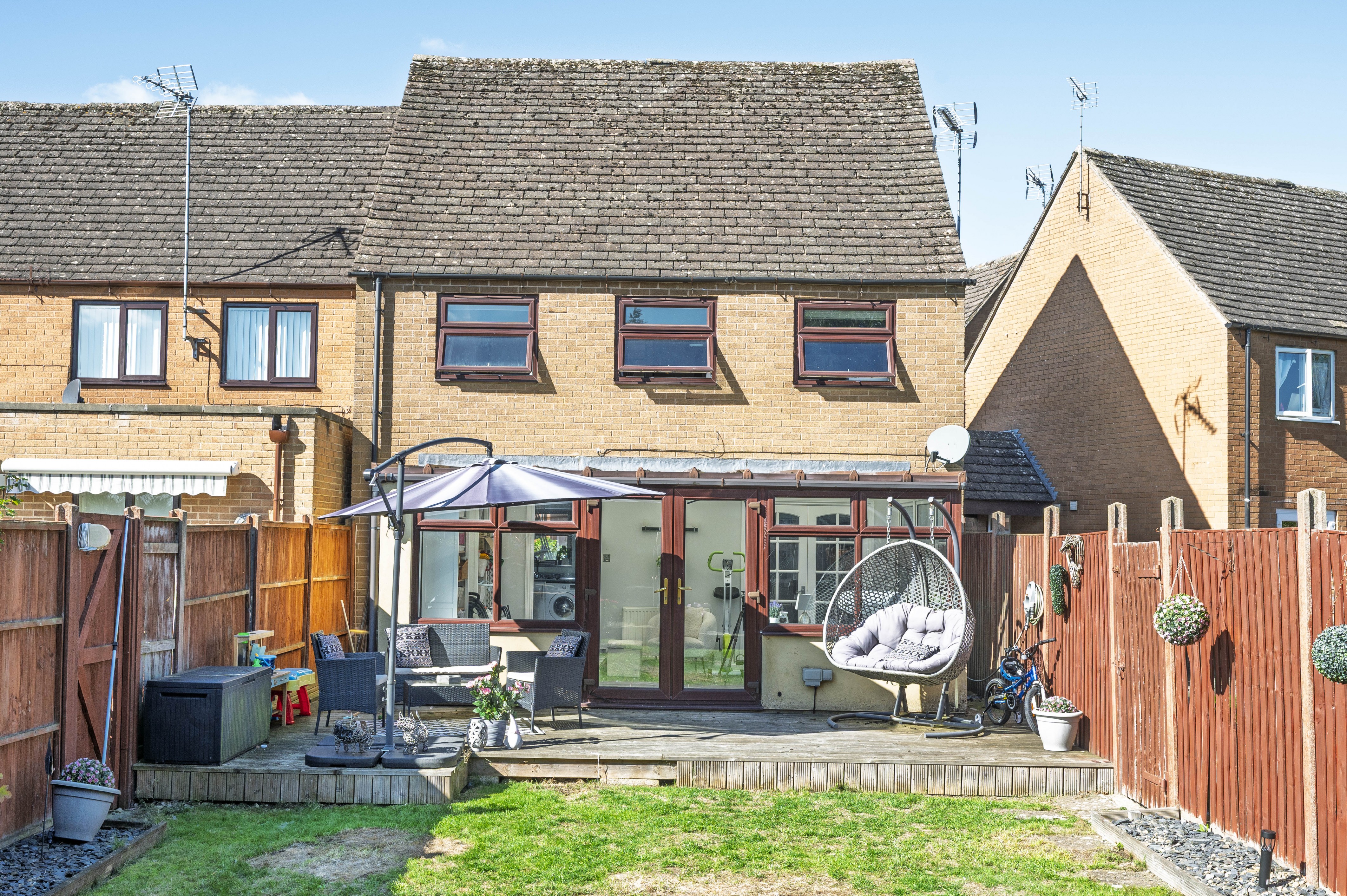 St. Georges Close, Old Town, GL56