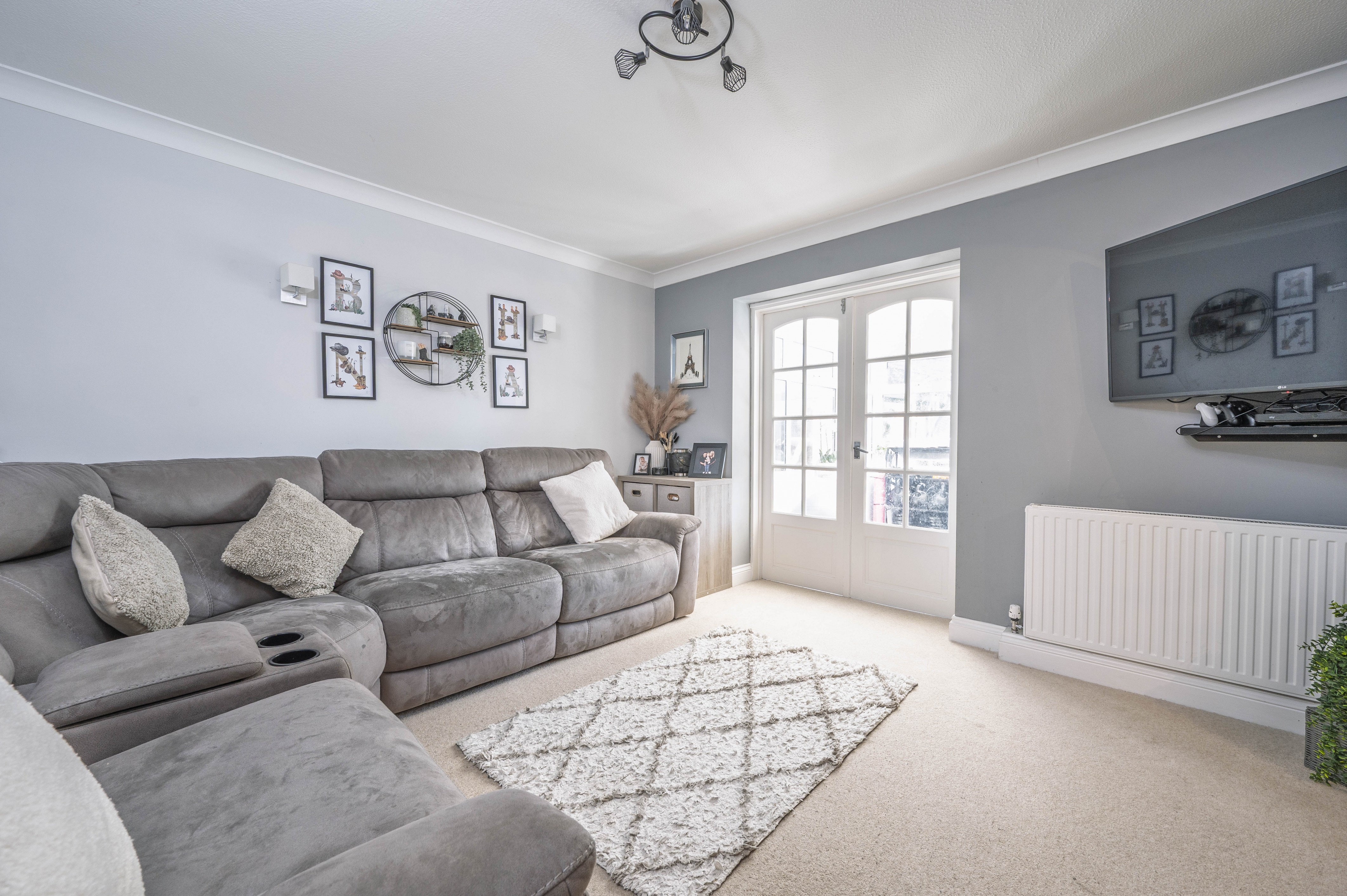 St. Georges Close, Old Town, GL56