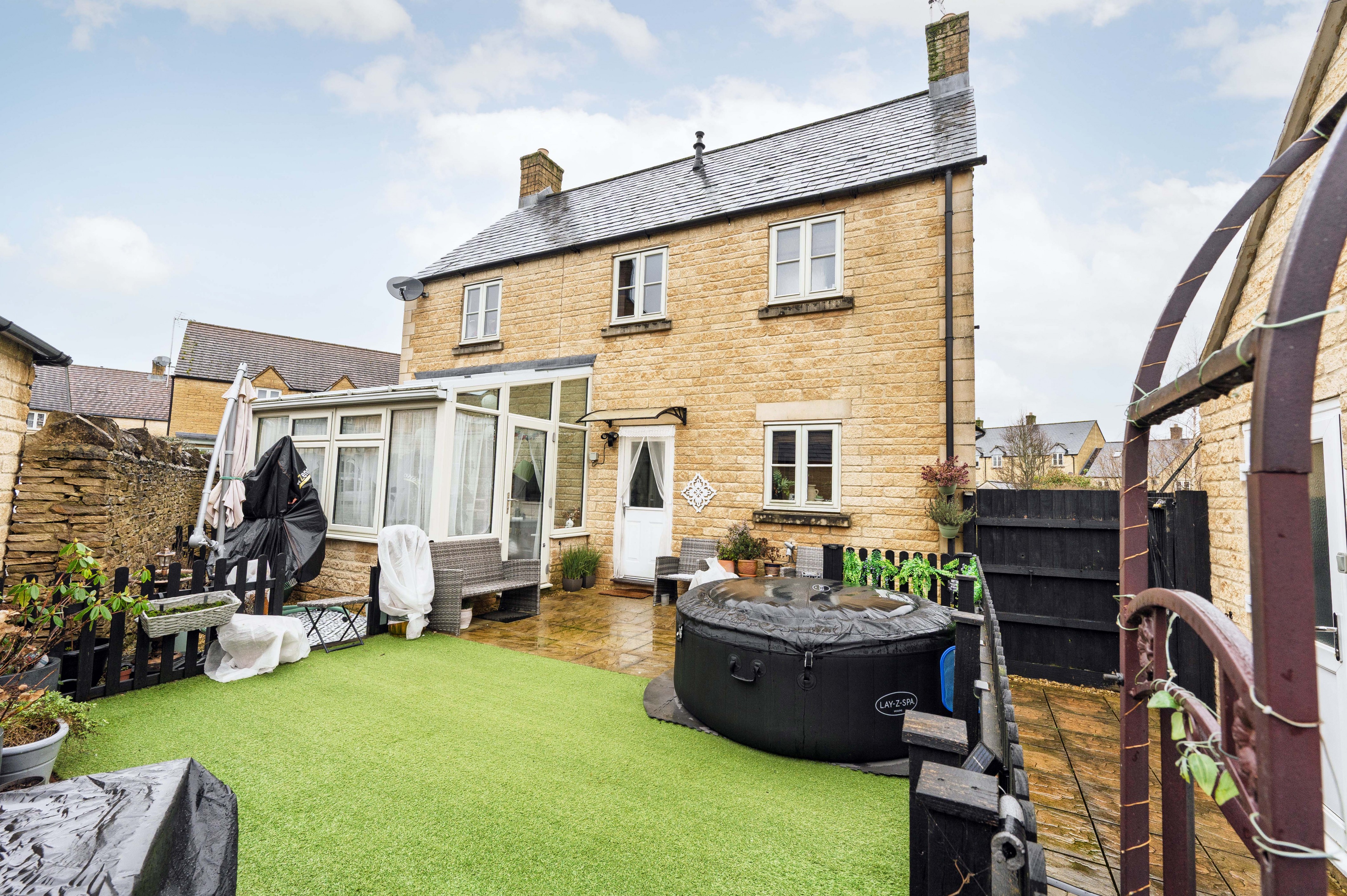 Bibury Corner, Bourton-On-The-Water, GL54