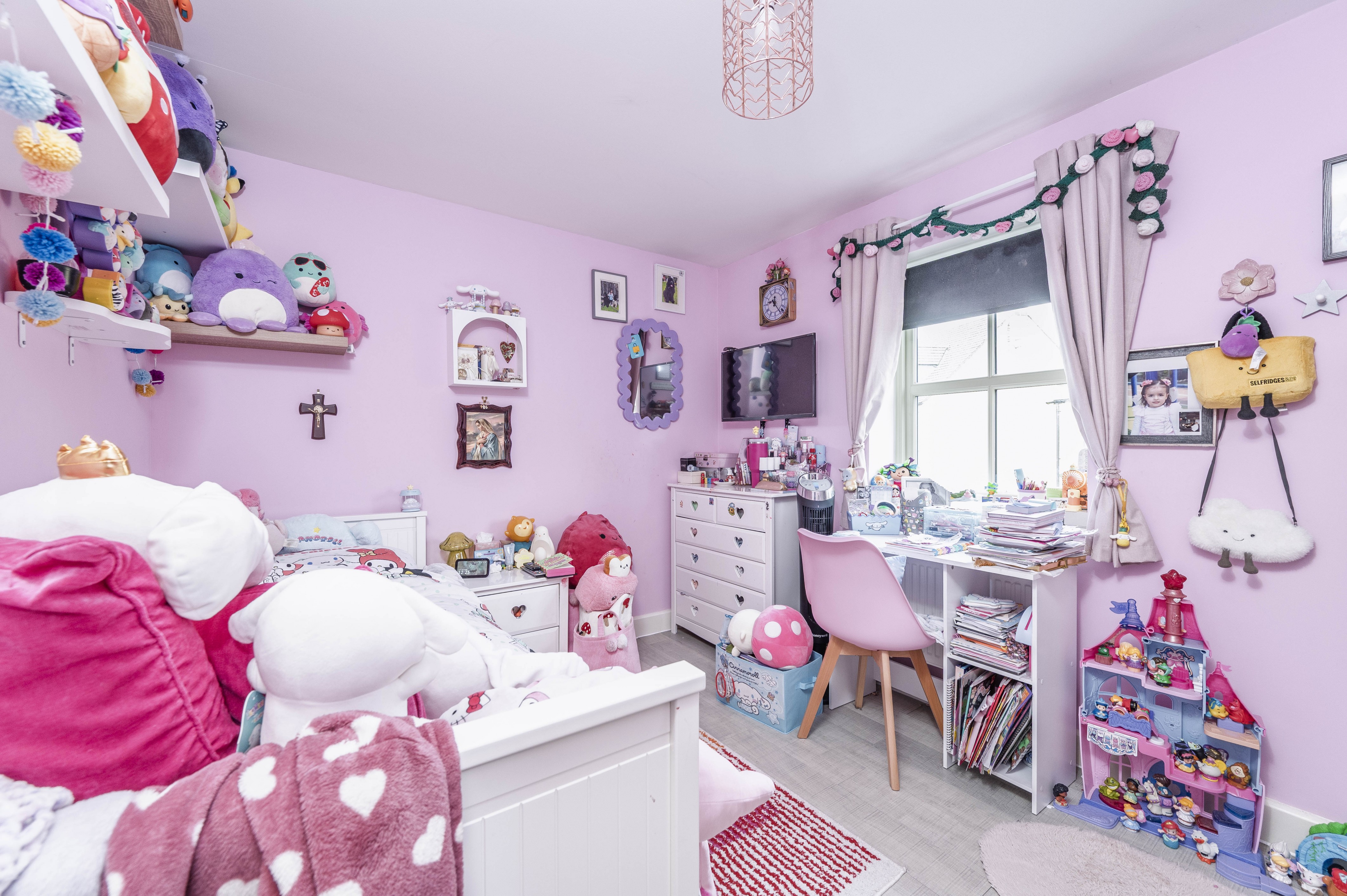 Bibury Corner, Bourton-On-The-Water, GL54