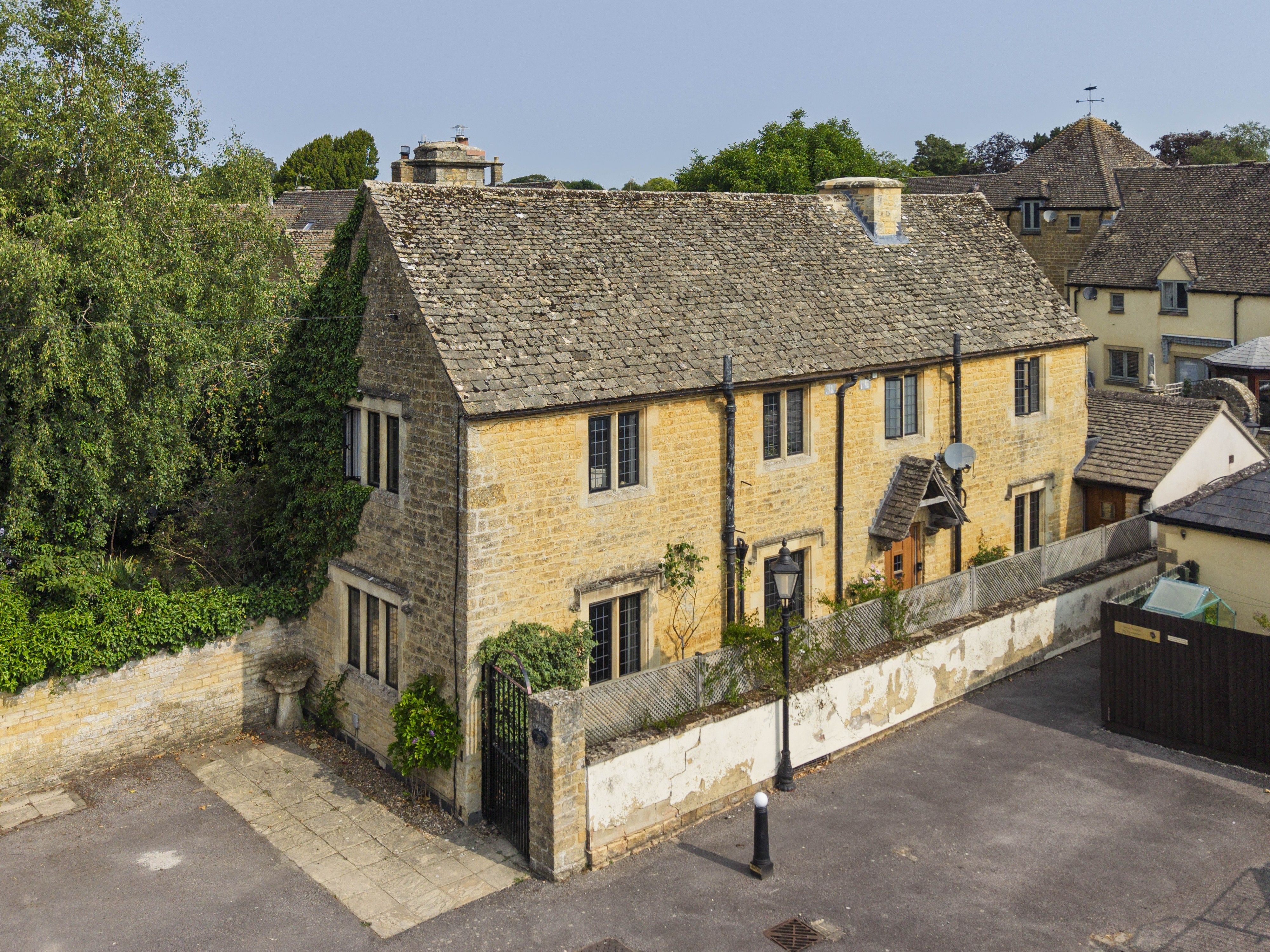Clapton Row, Bourton-On-The-Water, GL54