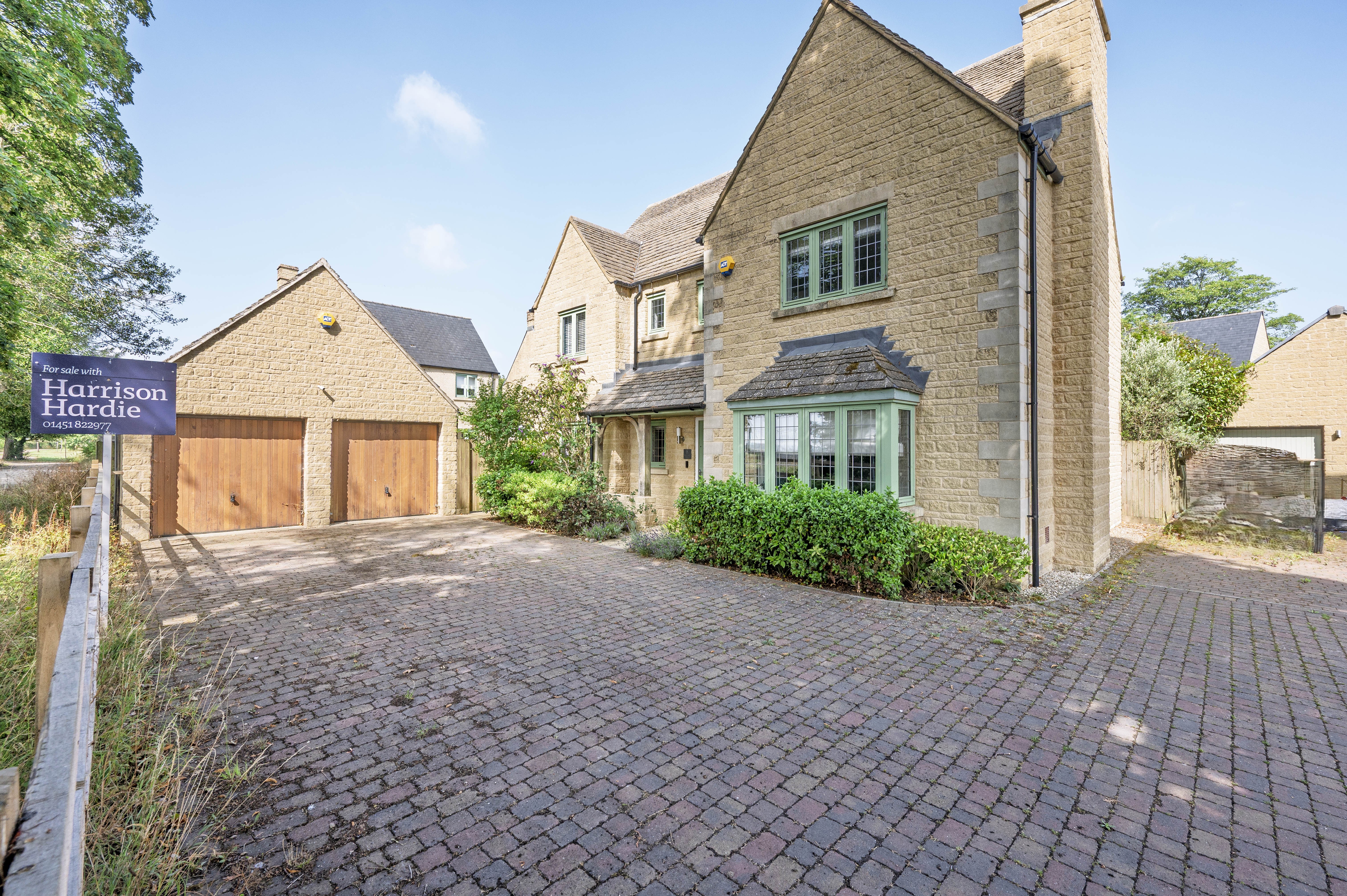 Sparrows Way, Upper Rissington, GL54