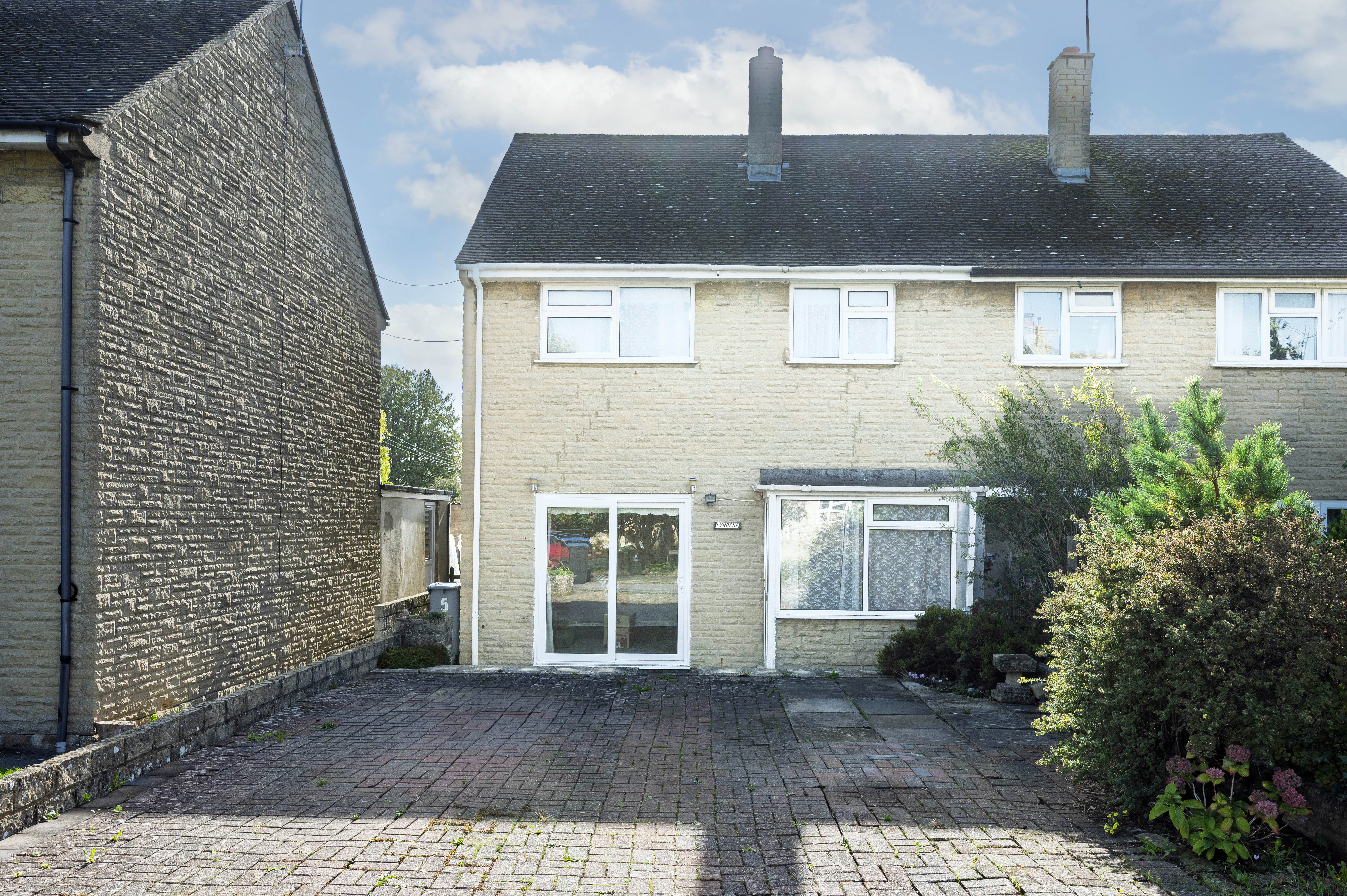 Fowlers Road, Kingham, OX7