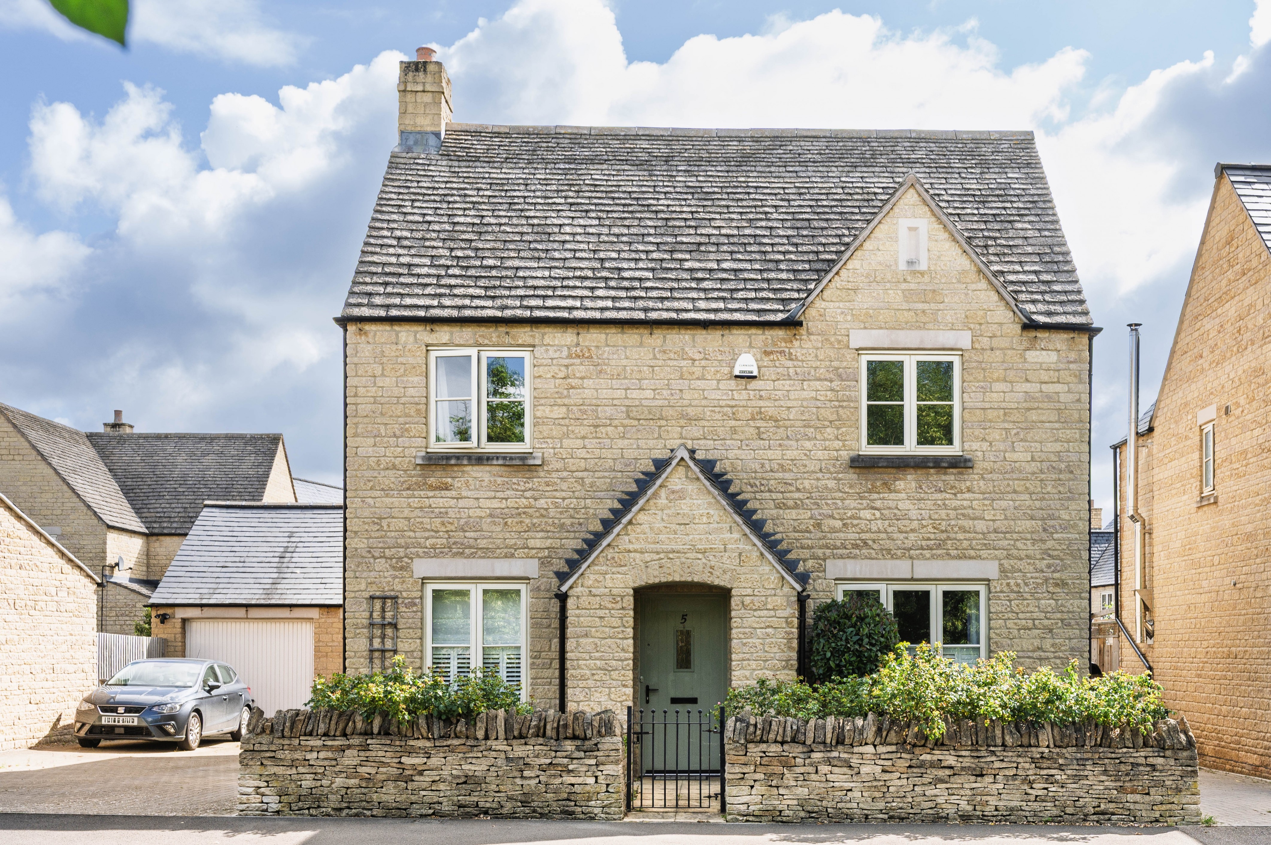 Kingfisher Road, Bourton-On-The-Water, GL54