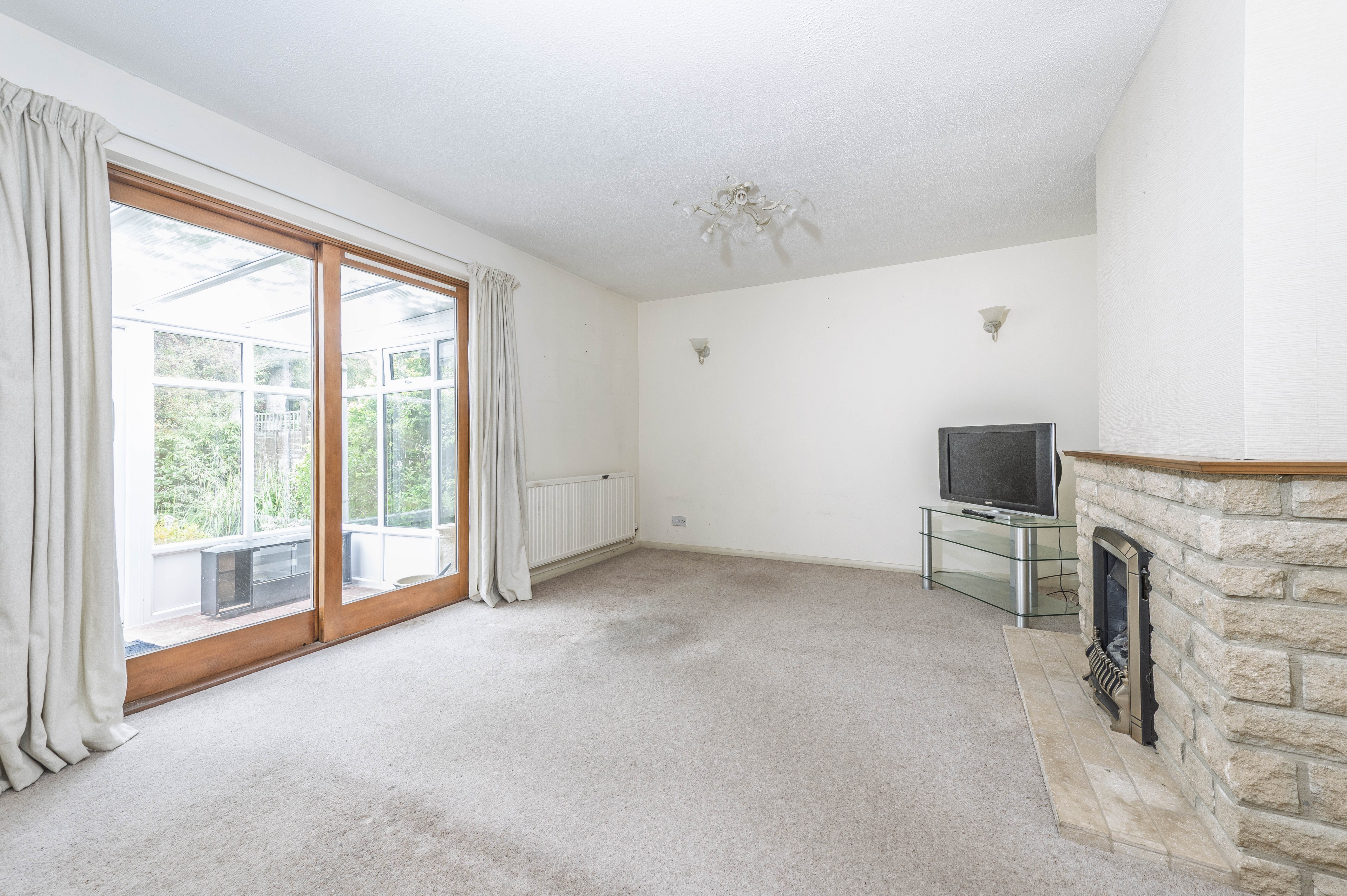 Station Meadow, Bourton-On-The-Water, GL54