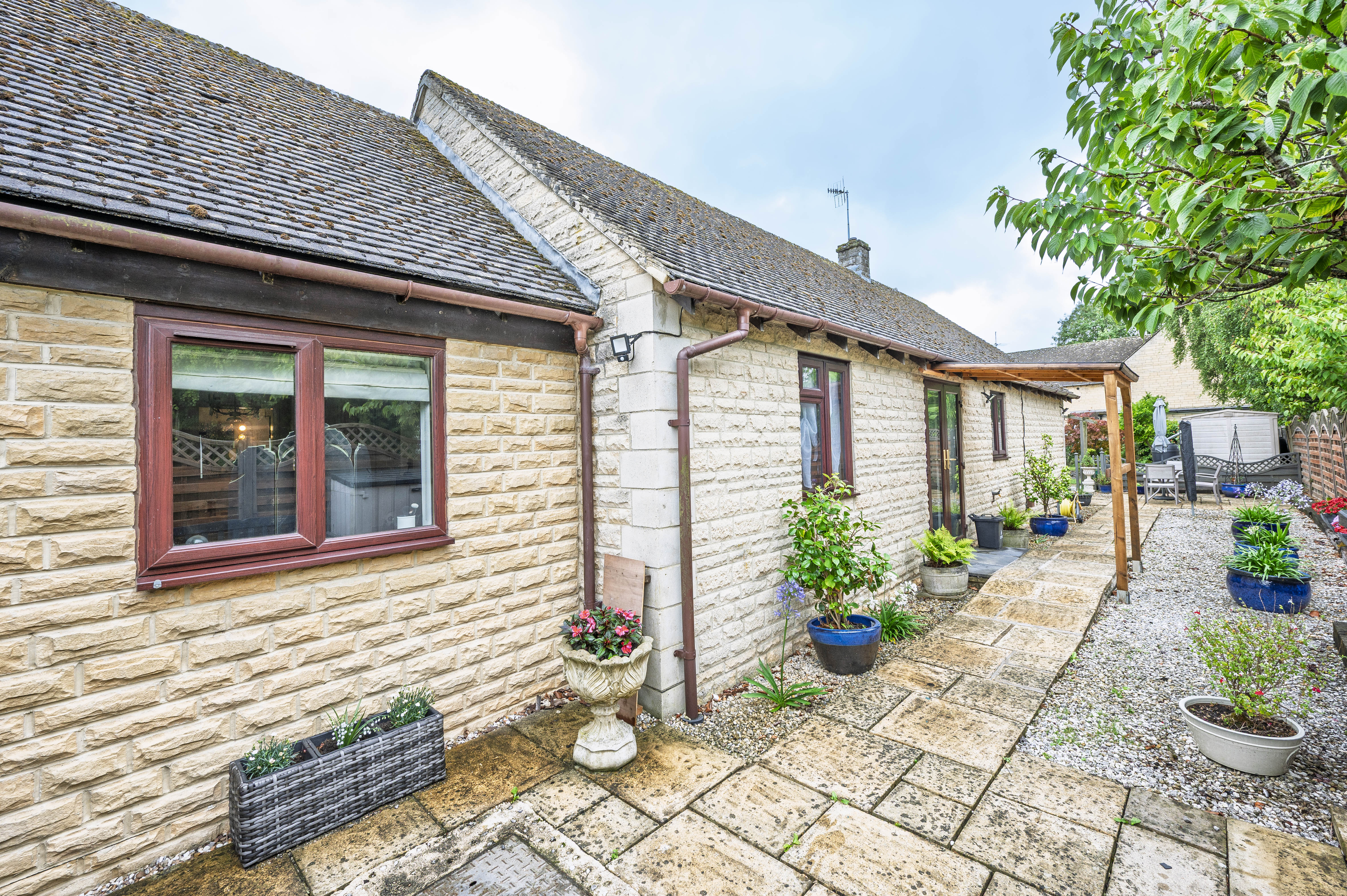 Station Meadow, Bourton-On-The-Water, GL54