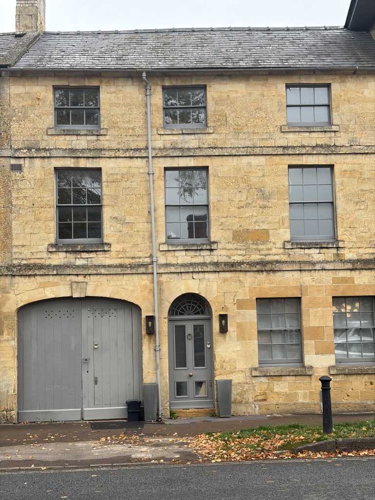 1 Bourton Road, Moreton-In-Marsh, GL56