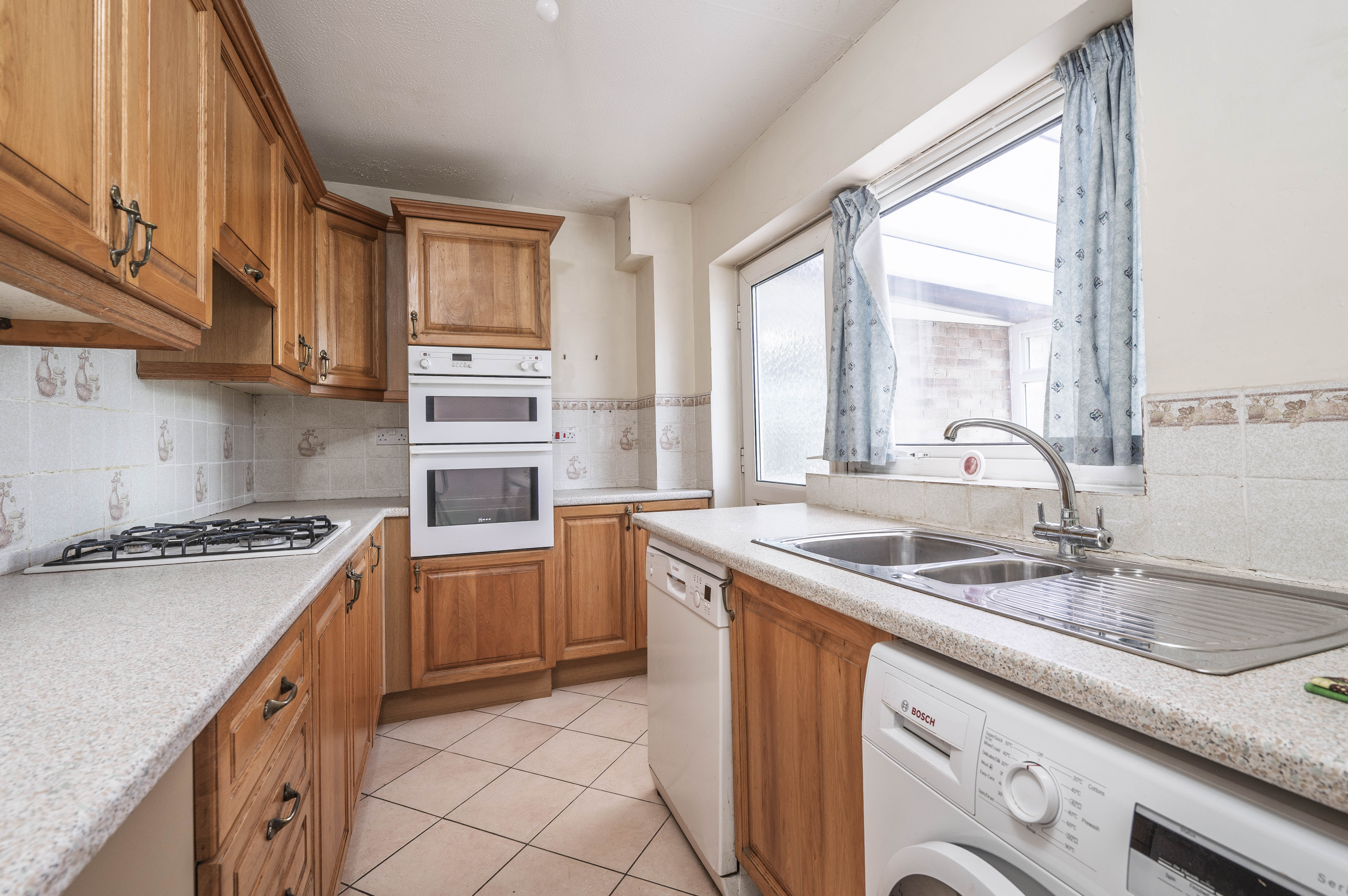 Fosseway Avenue, Moreton-In-Marsh, GL56