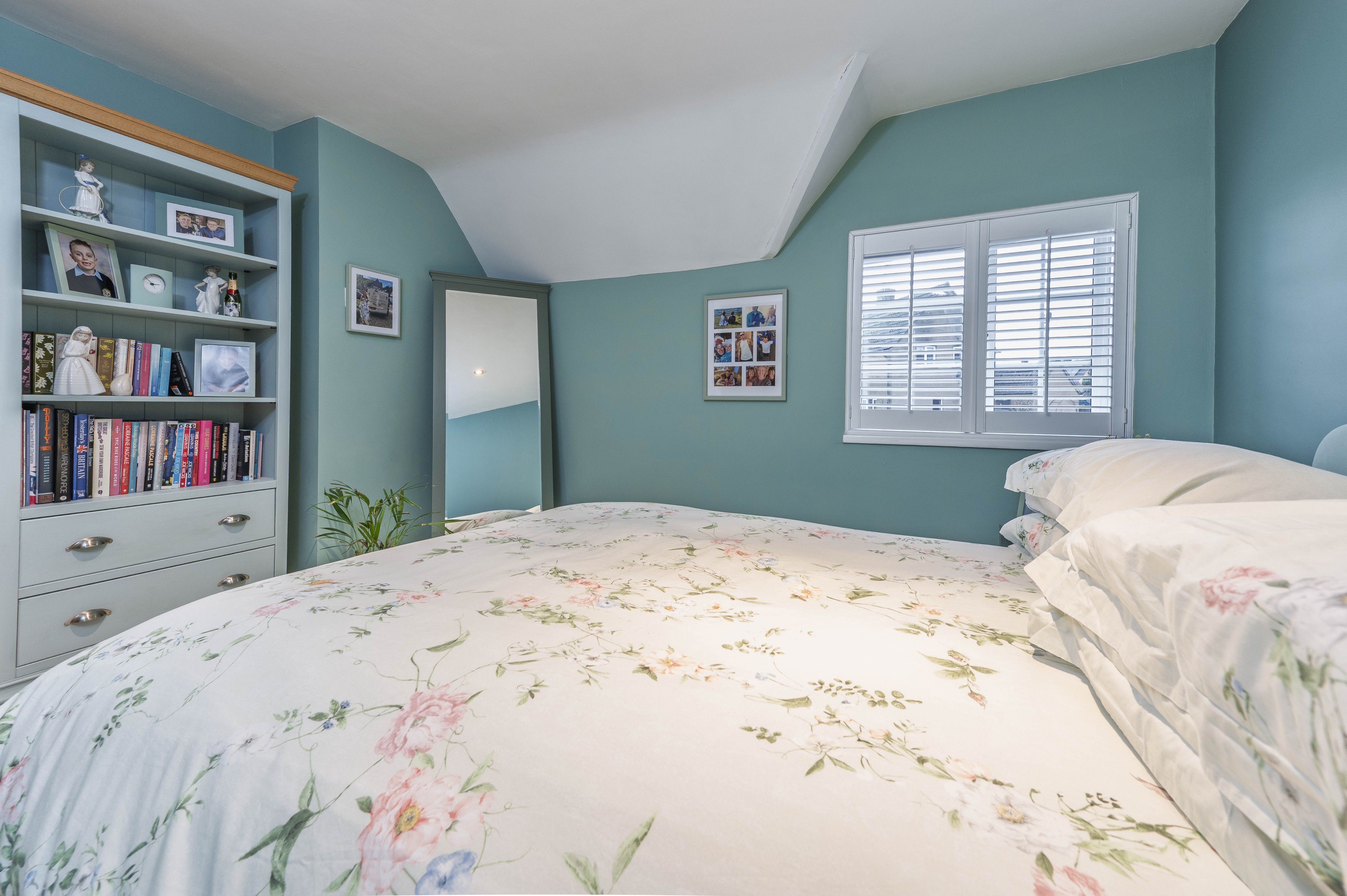 Mays Crescent, Northleach, GL54