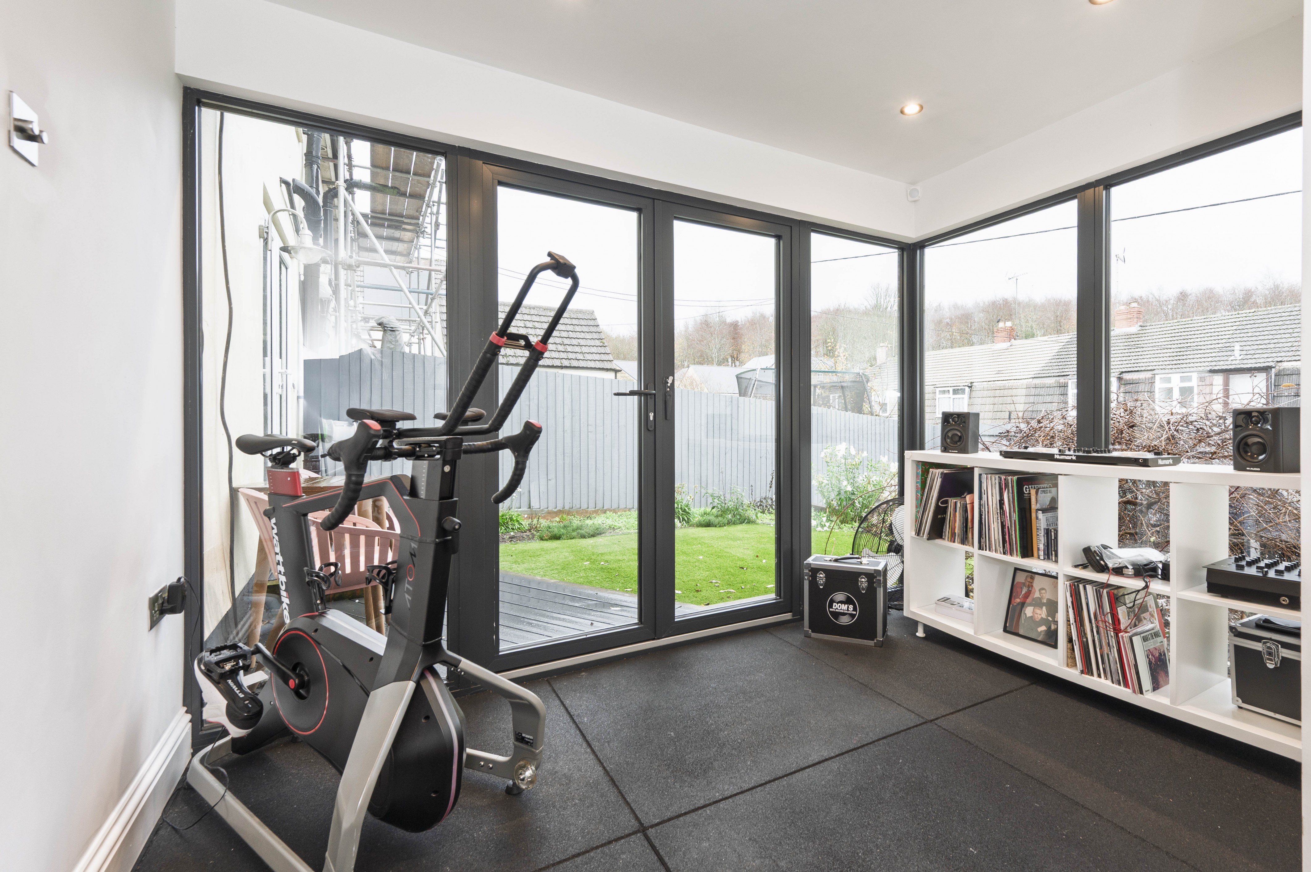 Mays Crescent, Northleach, GL54