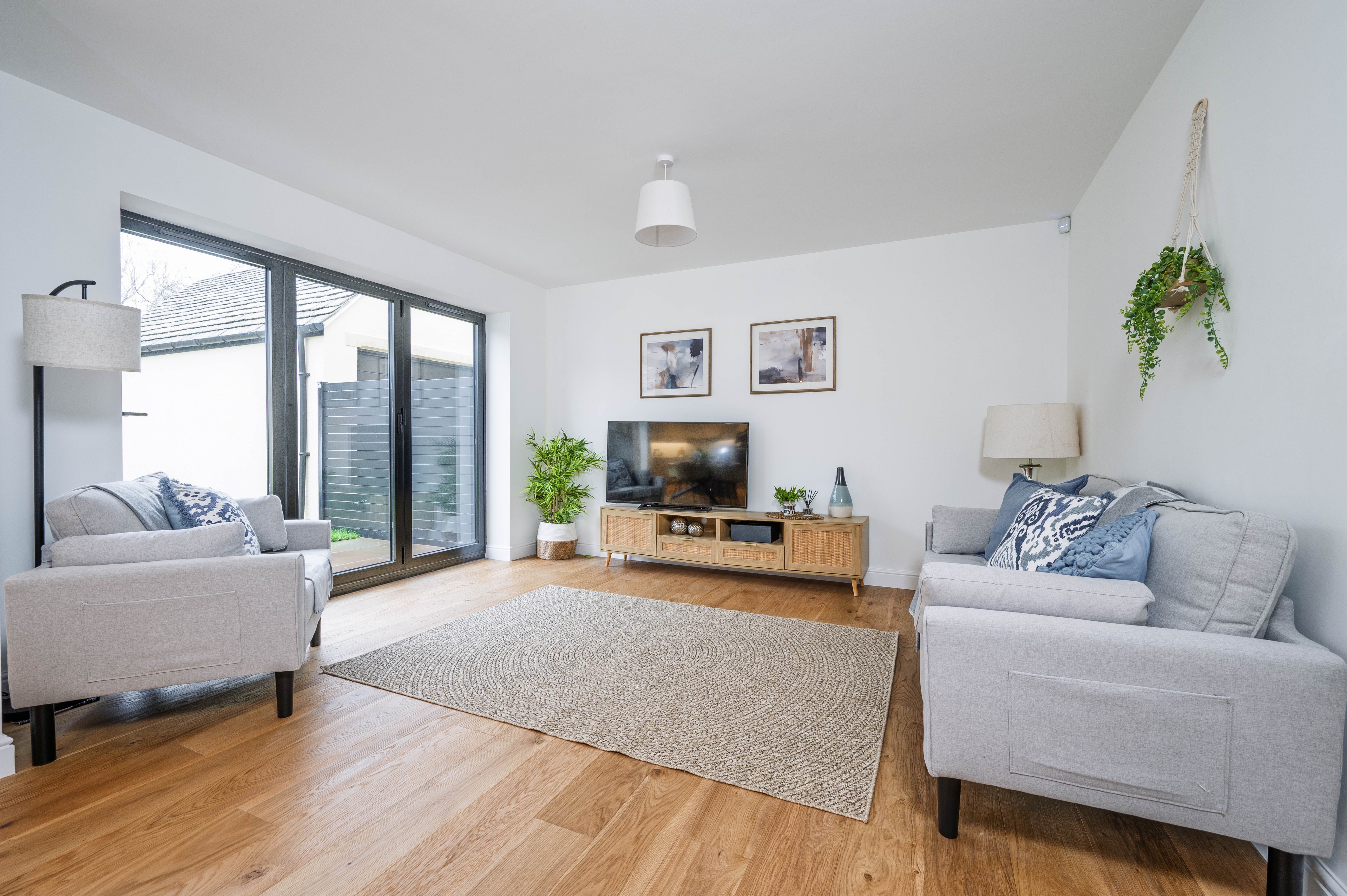 2 Grove Court, Station Road, GL54