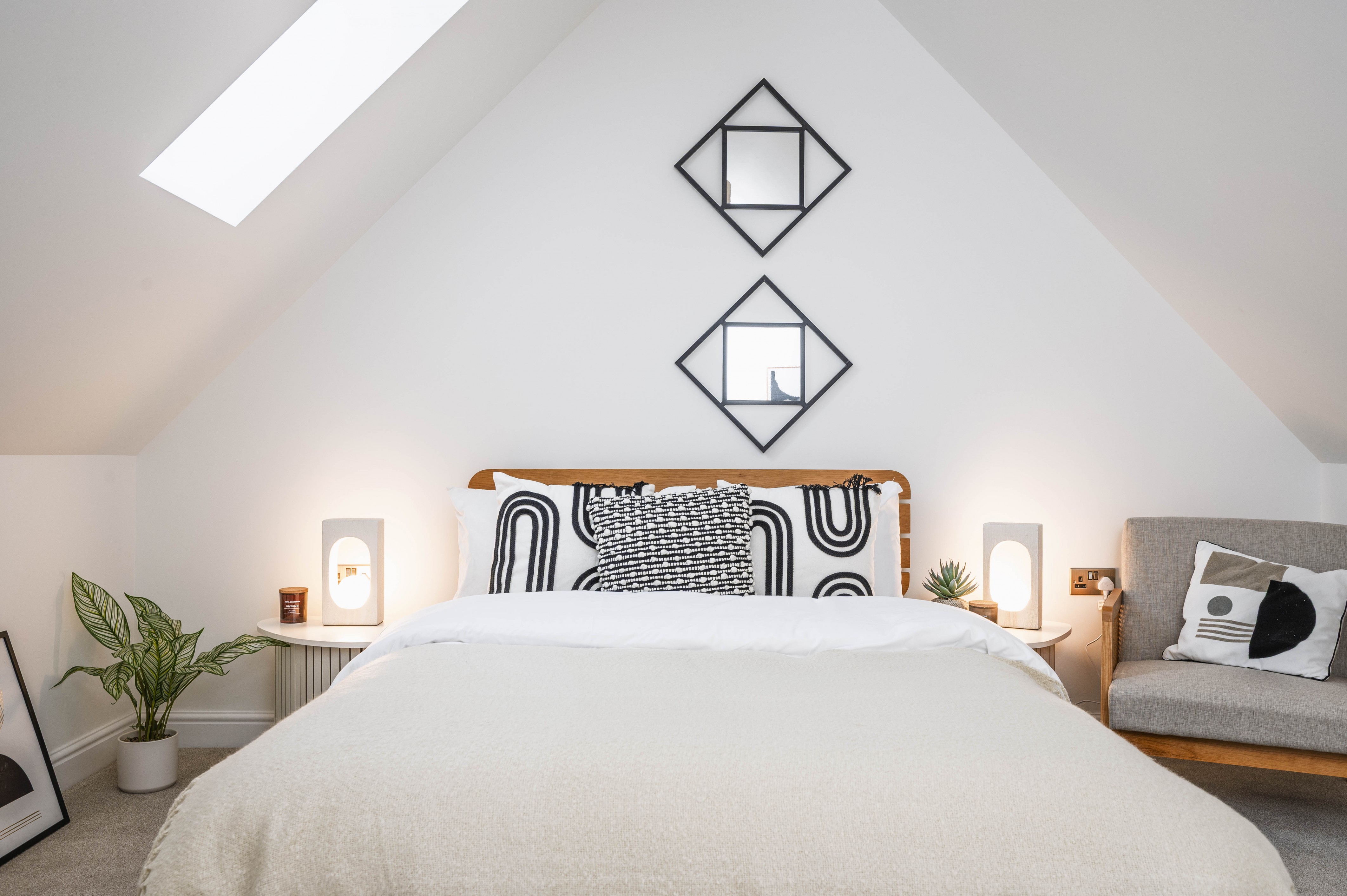 2 Grove Court, Station Road, GL54