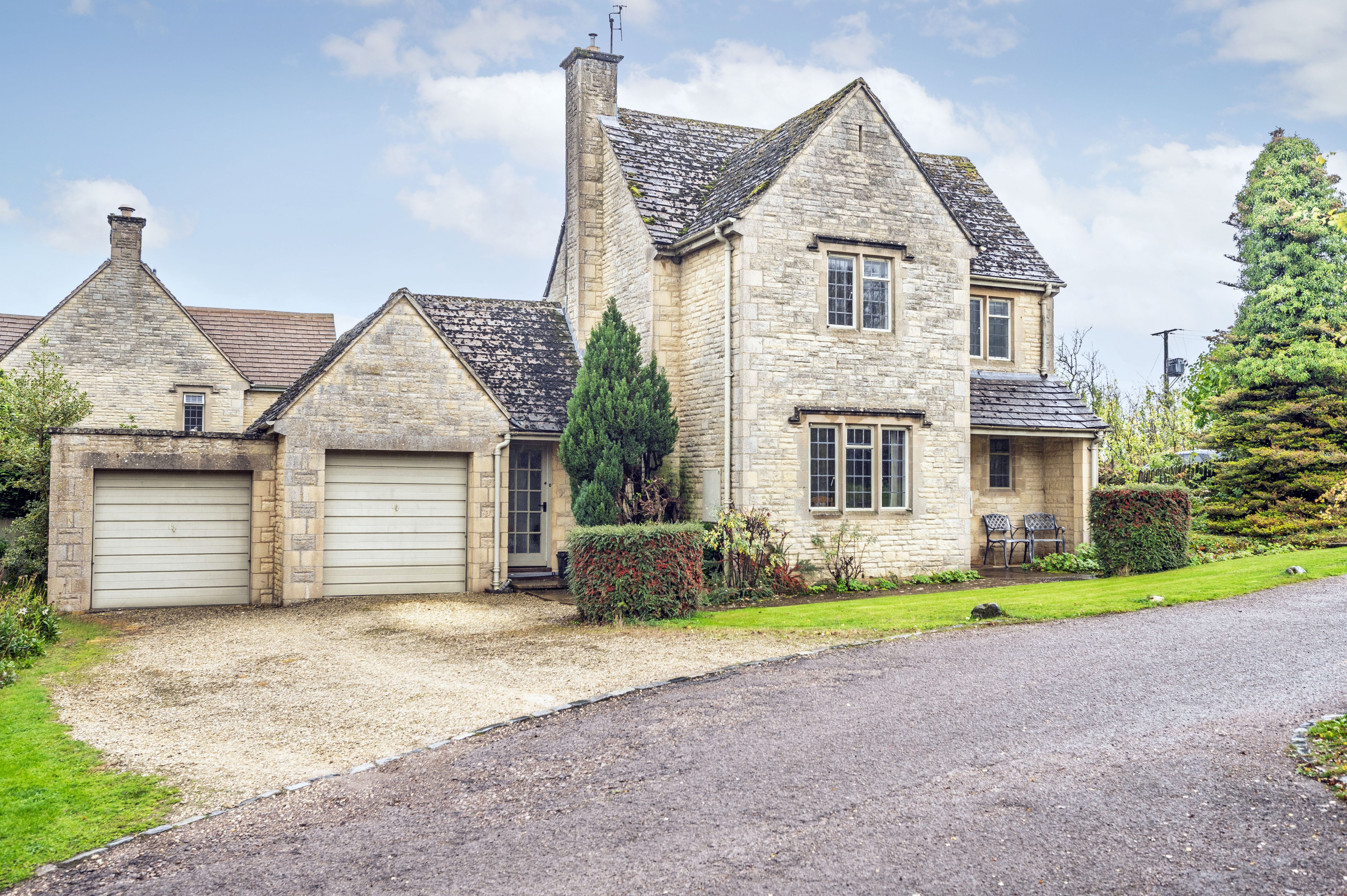 Kineton, Guiting Power, GL54