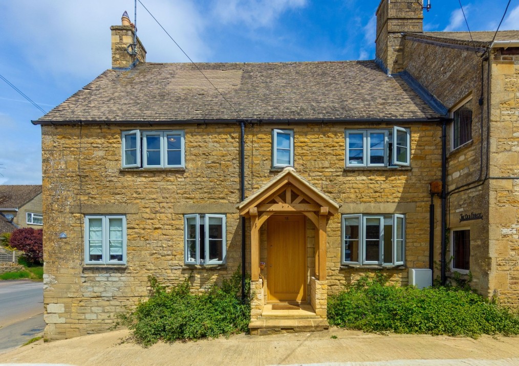 High Street, Milton-Under-Wychwood, OX7