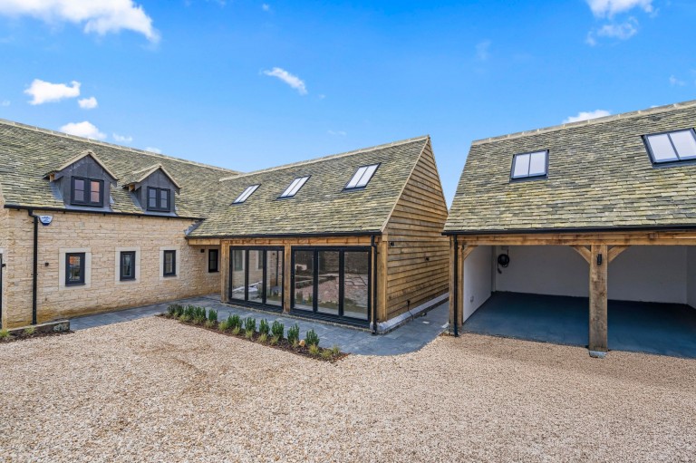 Field Gate, Milton-under-Wychwood, OX7