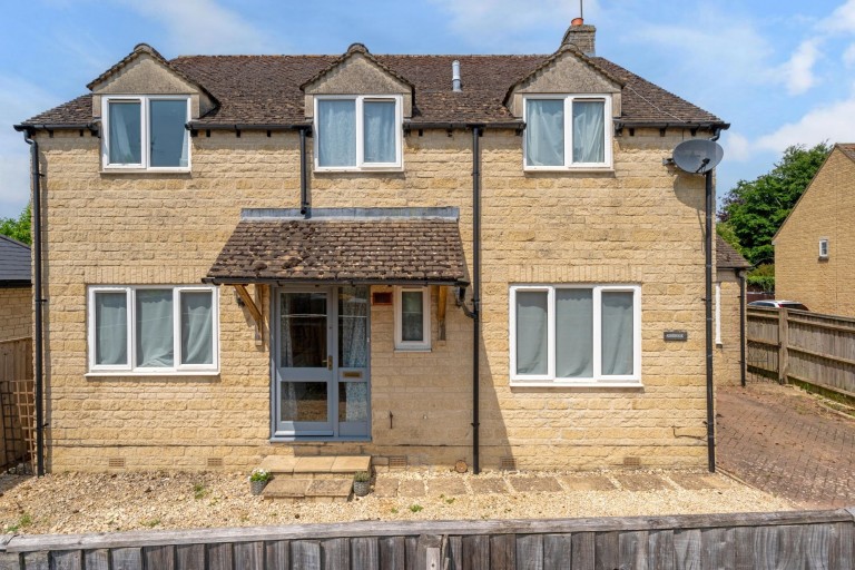 Ansell Way, Milton-Under-Wychwood, OX7